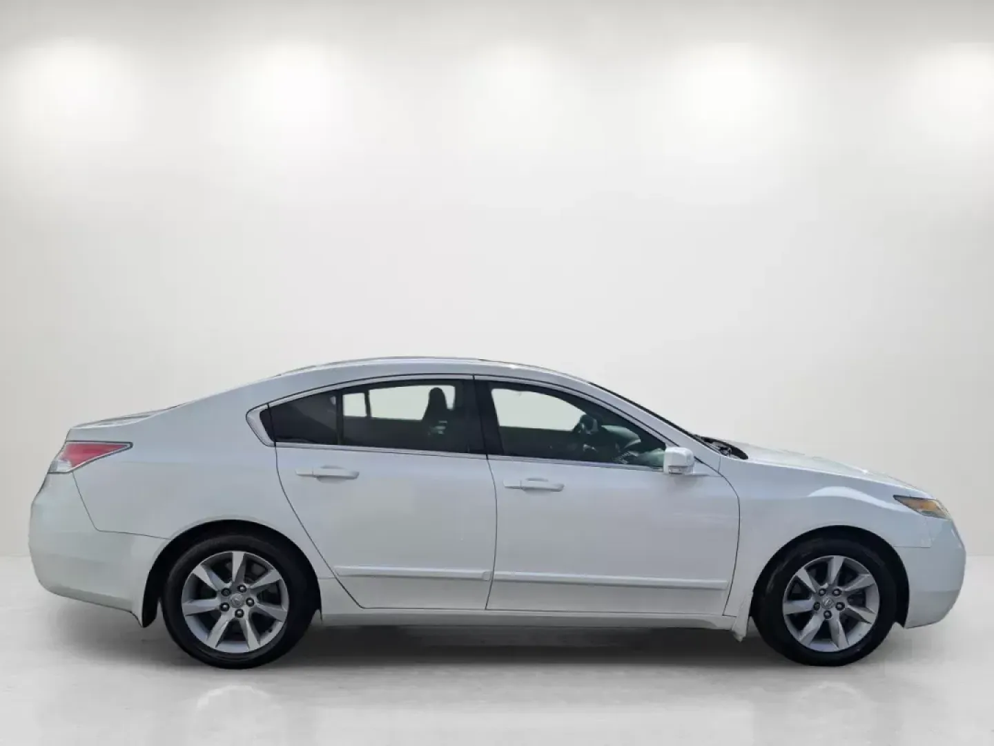 2012 Acura TL Auto (19UUA8F22CA) with an Gas V6 3.5L/212 engine, 6-Speed Automatic transmission, located at 521 Old Farm Lane Rd, Prattville, AL, 36066, (334) 325-1505, 32.482460, -86.416367 - 2012 Acura TL Auto - Photo#3