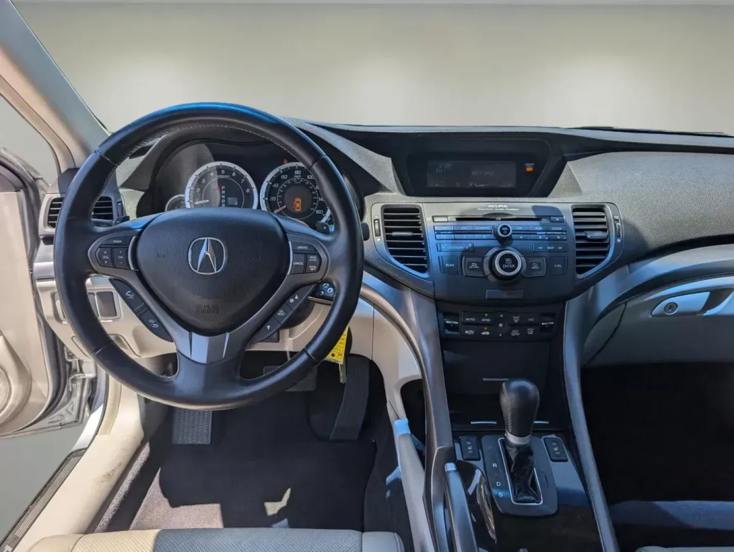 2012 Acura TSX (JH4CU2F45CC) with an Gas I4 2.4L/144 engine, 5-Speed Automatic transmission, located at 7000 Northlake Connector, Columbus, GA, 31904, (706) 987-8085, 32.524975, -84.978134 - **Elevate Your Daily Drive with the 2012 Acura TSX - Perfect for Commuters and Families Alike!**<br /> <br /> Are you ready to transform your daily commute or weekend getaways into a luxurious experience? At Gils Auto - Columbus #2, we present an exceptional opportunity with our 2012 Acura TSX. This - Photo#11