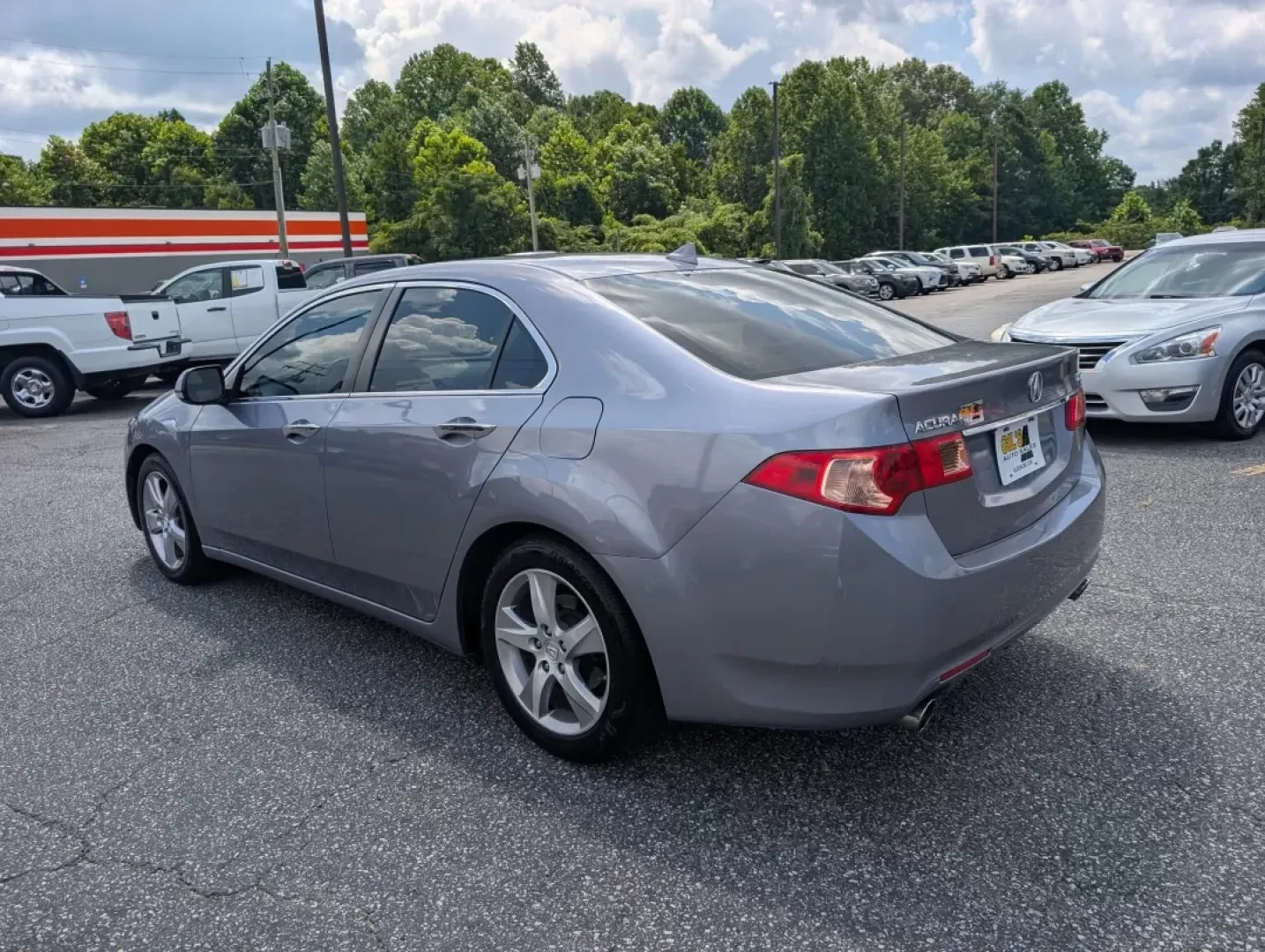 2012 Acura TSX Tech Pkg (JH4CU2F6XCC) with an Other engine, located at 3959 U.S. 80 W, Phenix City, AL, 36870, (334) 297-4885, 32.469296, -85.135185 - Discover the perfect blend of comfort, style, and performance with the 2012 Acura TSX at Gils Auto in Phenix City, AL. If you're a commuter who values a reliable sedan for daily drives or a growing family seeking a spacious and tech-savvy vehicle, this Acura TSX is designed for you. With its sleek g - Photo#6
