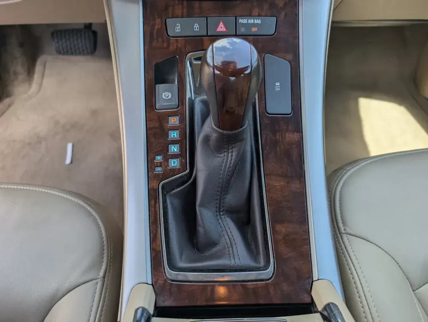 2012 /Cashmere Buick LaCrosse Leather (1G4GC5G36CF) with an Other engine, located at 3959 U.S. 80 W, Phenix City, AL, 36870, (334) 297-4885, 32.469296, -85.135185 - **Discover Your Next Adventure with the 2012 Buick LaCrosse at Gils Auto!**<br /> <br /> Are you ready to elevate your driving experience? Whether you're commuting to work, shuttling the kids to soccer practice, or planning a weekend getaway, the 2012 Buick LaCrosse is the perfect companion for ever - Photo#13