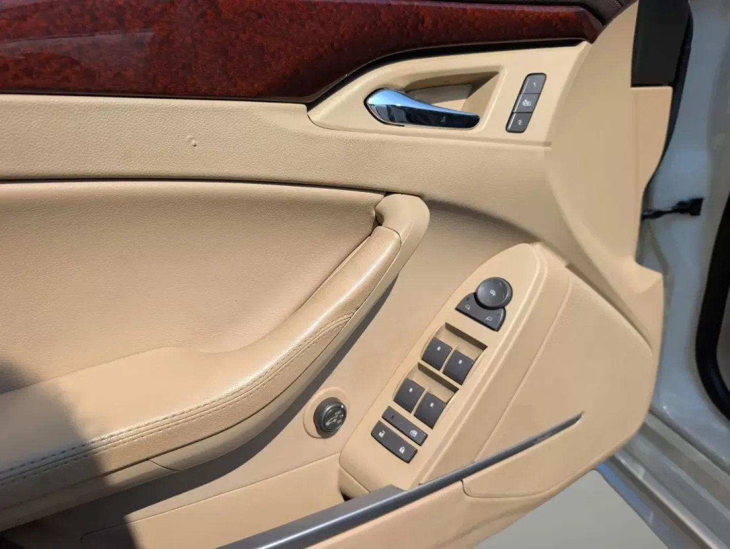 2012 /Cashmere/Cocoa Cadillac CTS Wagon Luxury (1G6DE8E58C0) with an Other engine, located at 1430 Gateway Drive, Opelika, AL, 36801, (334) 239-0944, 32.637871, -85.409790 - ### Experience Luxury and Versatility with the 2012 Cadillac CTS Wagon at Gils Auto!<br /> <br /> Are you searching for the perfect vehicle that combines luxury, versatility, and practicality? Look no further than the 2012 Cadillac CTS Wagon available at Gils Auto in Phenix City, AL. This beautiful - Photo#8