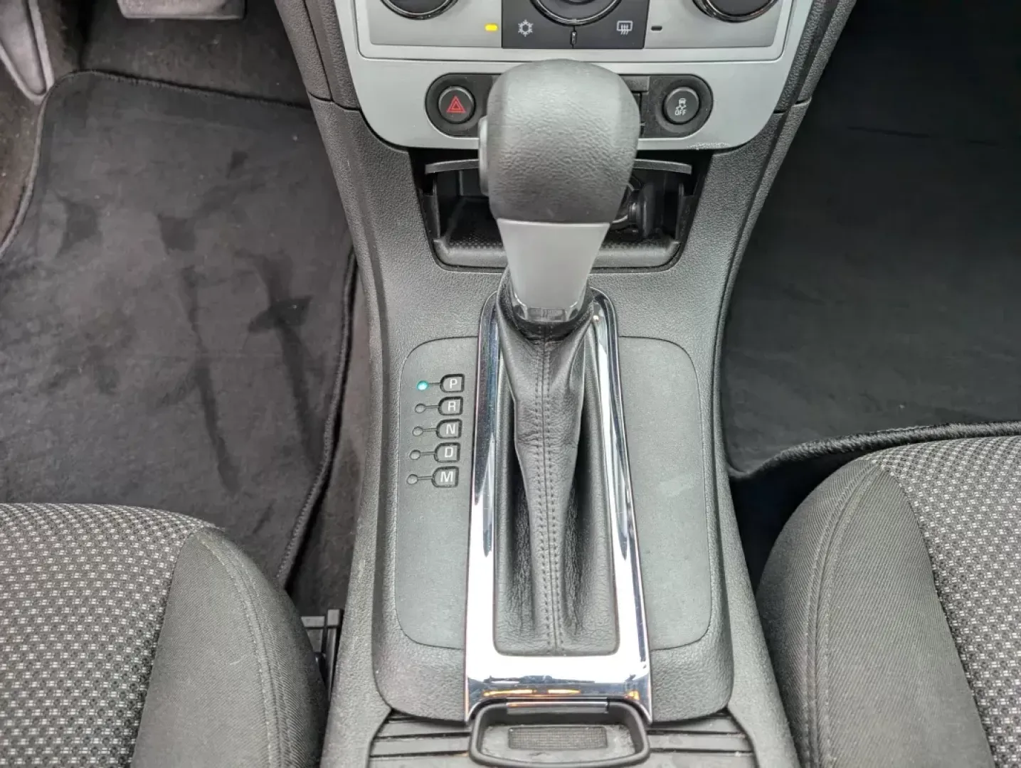 2012 /Ebony Chevrolet Malibu LT w/1LT (1G1ZC5EU2CF) with an Gas/Ethanol 4-Cyl 2.4L/145 engine, 6-Speed Automatic w/manual shift transmission, located at 1430 Gateway Drive, Opelika, AL, 36801, (334) 239-0944, 32.637871, -85.409790 - 2012 Chevrolet Malibu LT w/1LT - Photo#13