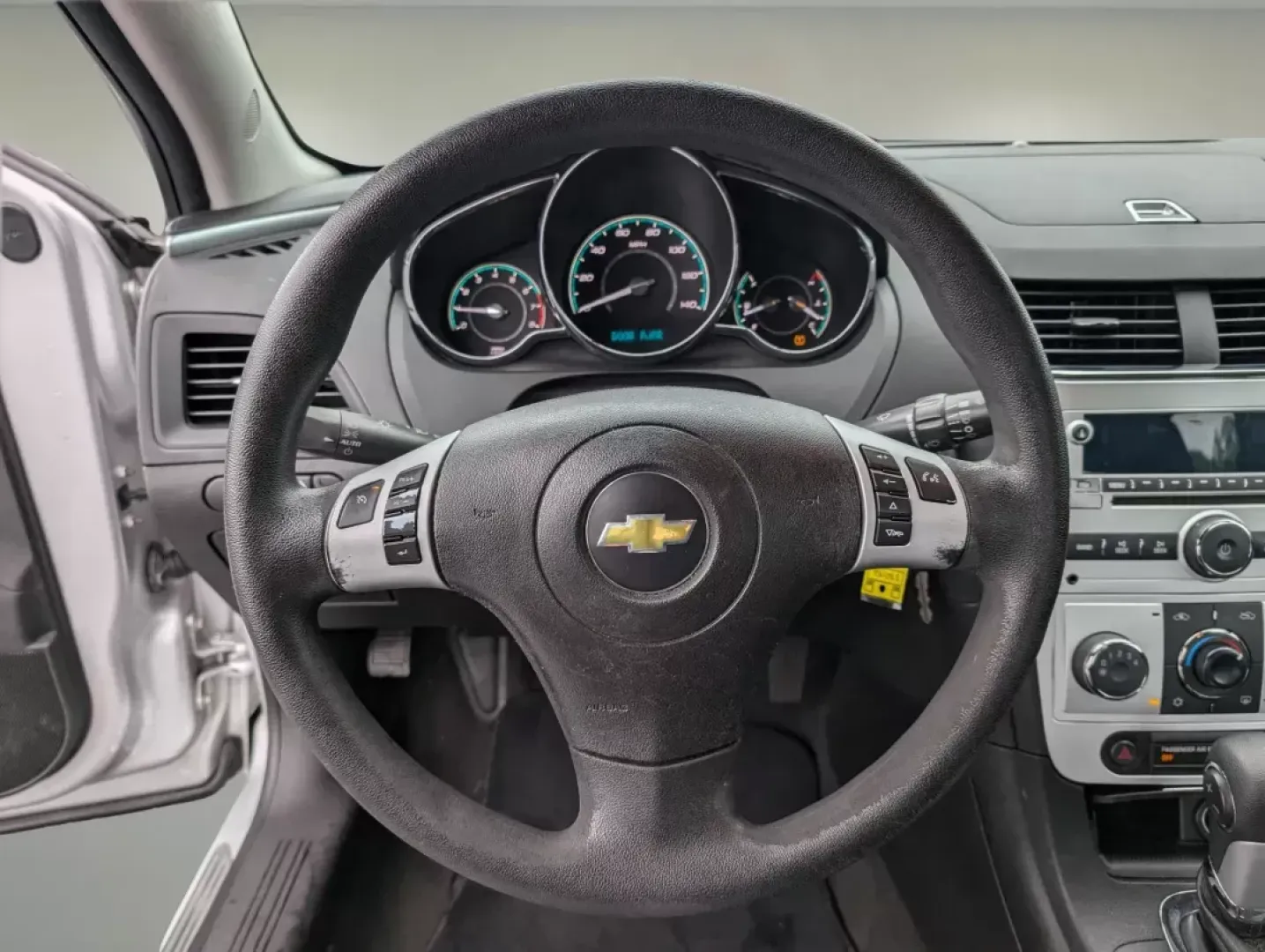 2012 /Ebony Chevrolet Malibu LT w/1LT (1G1ZC5EU2CF) with an Gas/Ethanol 4-Cyl 2.4L/145 engine, 6-Speed Automatic w/manual shift transmission, located at 1430 Gateway Drive, Opelika, AL, 36801, (334) 239-0944, 32.637871, -85.409790 - 2012 Chevrolet Malibu LT w/1LT - Photo#15