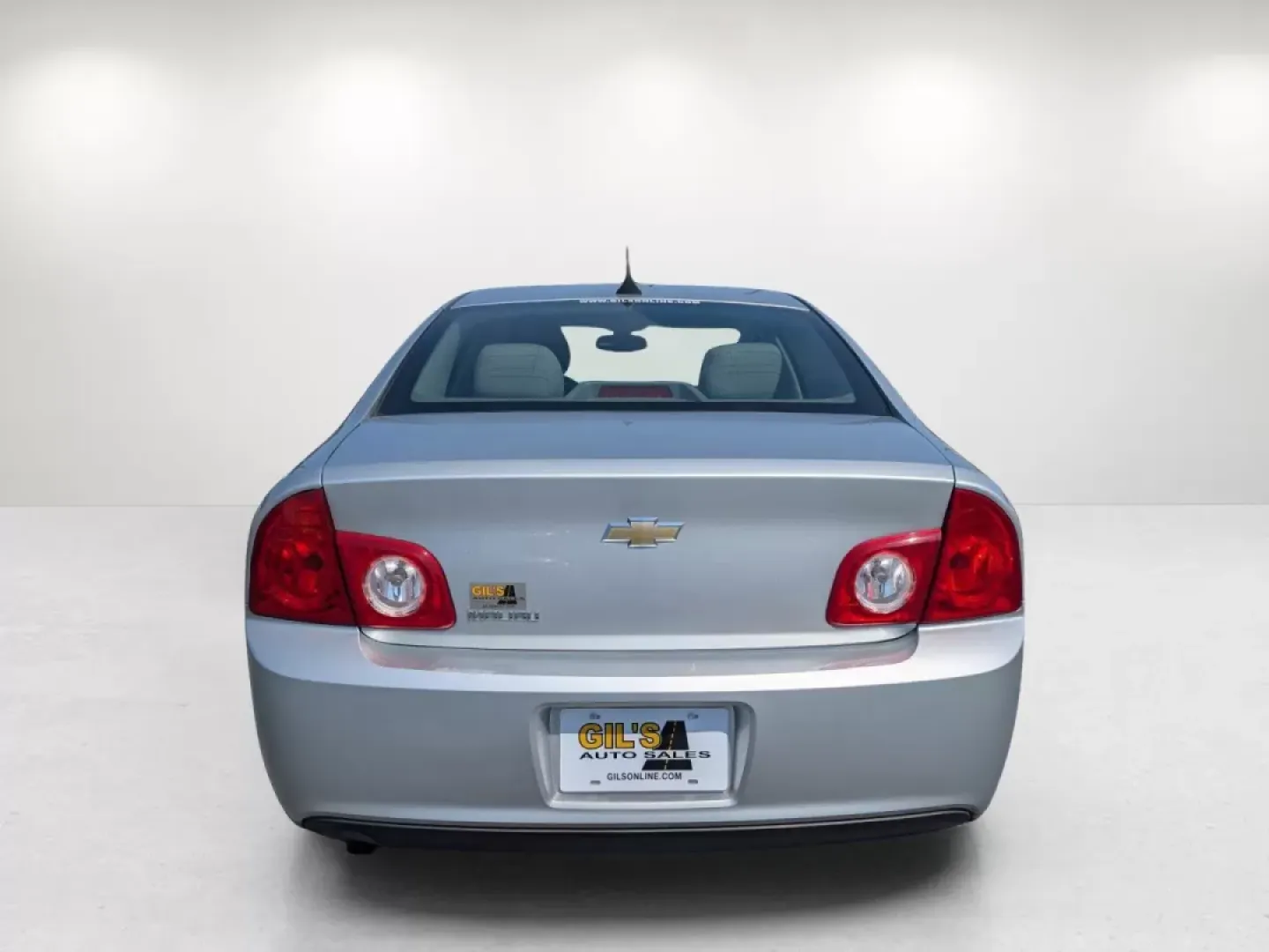 2012 /Titanium Chevrolet Malibu LS w/1FL (1G1ZA5EU5CF) with an Other engine, located at 1430 Gateway Drive, Opelika, AL, 36801, (334) 239-0944, 32.637871, -85.409790 - **Discover Your Next Adventure with the 2012 Chevrolet Malibu A Perfect Fit for Your Phenix City Lifestyle!**<br /> <br /> Are you looking for a reliable sedan that effortlessly blends style, efficiency, and comfort? The 2012 Chevrolet Malibu, available now at Gils Auto in Phenix City, AL, is an ex - Photo#5