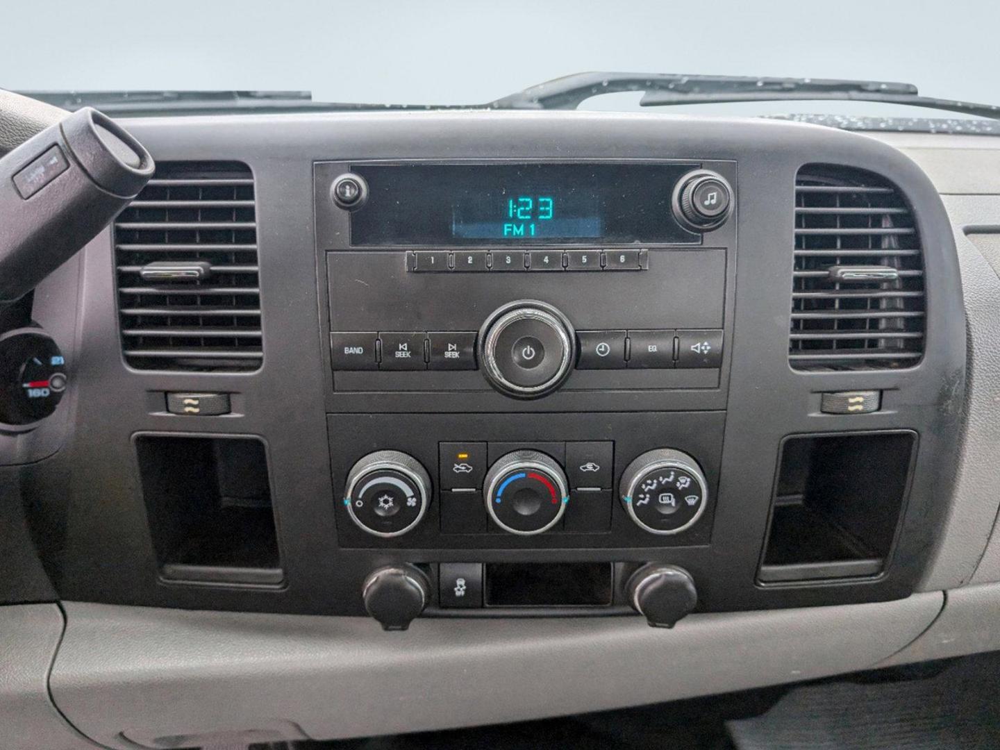 2012 /Dark Titanium Chevrolet Silverado 1500 Work Truck (1GCNKPEA2CZ) with an Gas/Ethanol V8 4.8L/293 engine, 6-Speed Automatic transmission, located at 5115 14th Ave., Columbus, GA, 31904, (706) 323-0345, 32.511494, -84.971046 - 2012 Chevrolet Silverado 1500 Work Truck - Photo#14