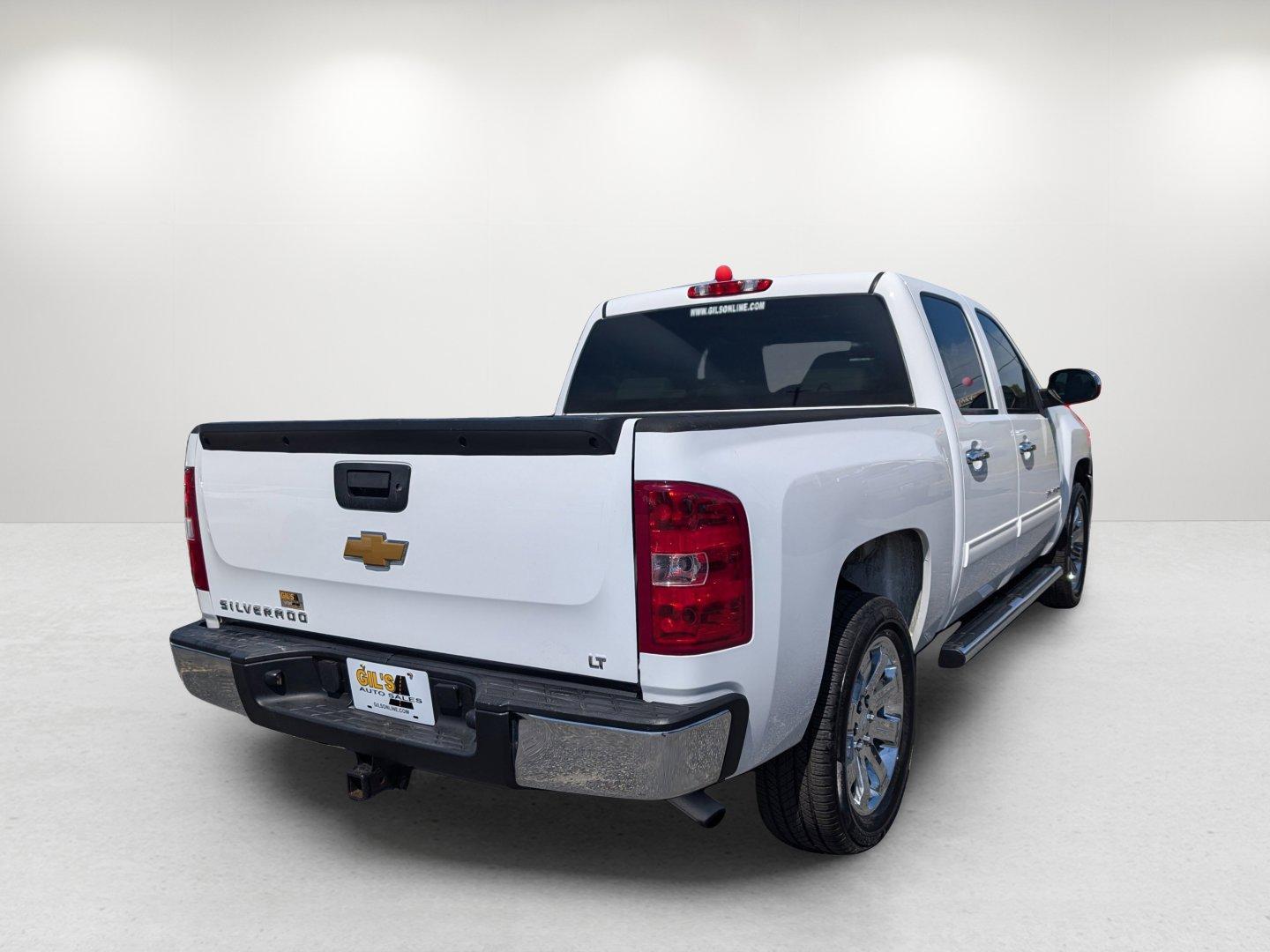 2012 /Light Titanium/Dark Titanium Chevrolet Silverado 1500 LT (3GCPCSE07CG) with an Gas/Ethanol V8 5.3L/323 engine, 6-Speed Automatic transmission, located at 1430 Gateway Drive, Opelika, AL, 36801, (334) 239-0944, 32.637871, -85.409790 - 2012 Chevrolet Silverado 1500 LT - Photo#4