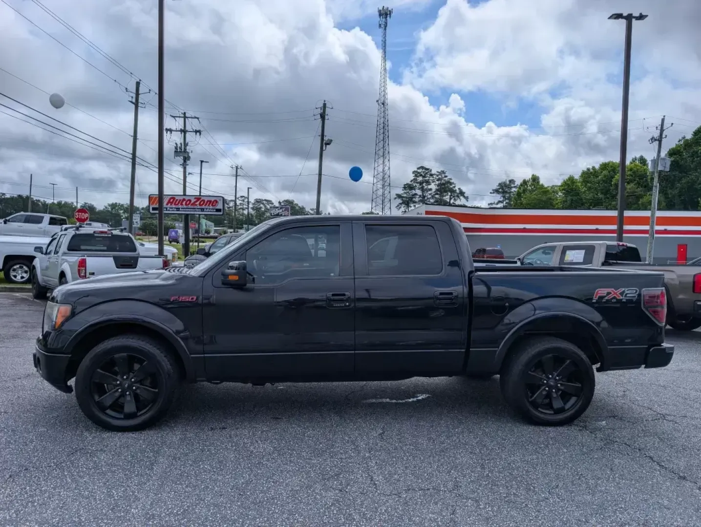 2012 Ford F-150 FX2 (1FTFW1CF6CF) with an Gas/Ethanol V8 5.0L/302 engine, 6-Speed Automatic transmission, located at 3959 U.S. 80 W, Phenix City, AL, 36870, (334) 297-4885, 32.469296, -85.135185 - 2012 Ford F-150 FX2 - Photo#7