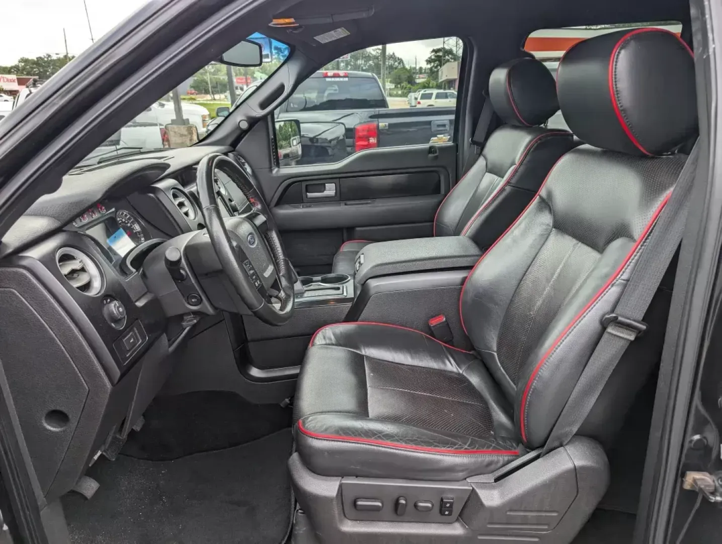 2012 Ford F-150 FX2 (1FTFW1CF6CF) with an Gas/Ethanol V8 5.0L/302 engine, 6-Speed Automatic transmission, located at 3959 U.S. 80 W, Phenix City, AL, 36870, (334) 297-4885, 32.469296, -85.135185 - 2012 Ford F-150 FX2 - Photo#9