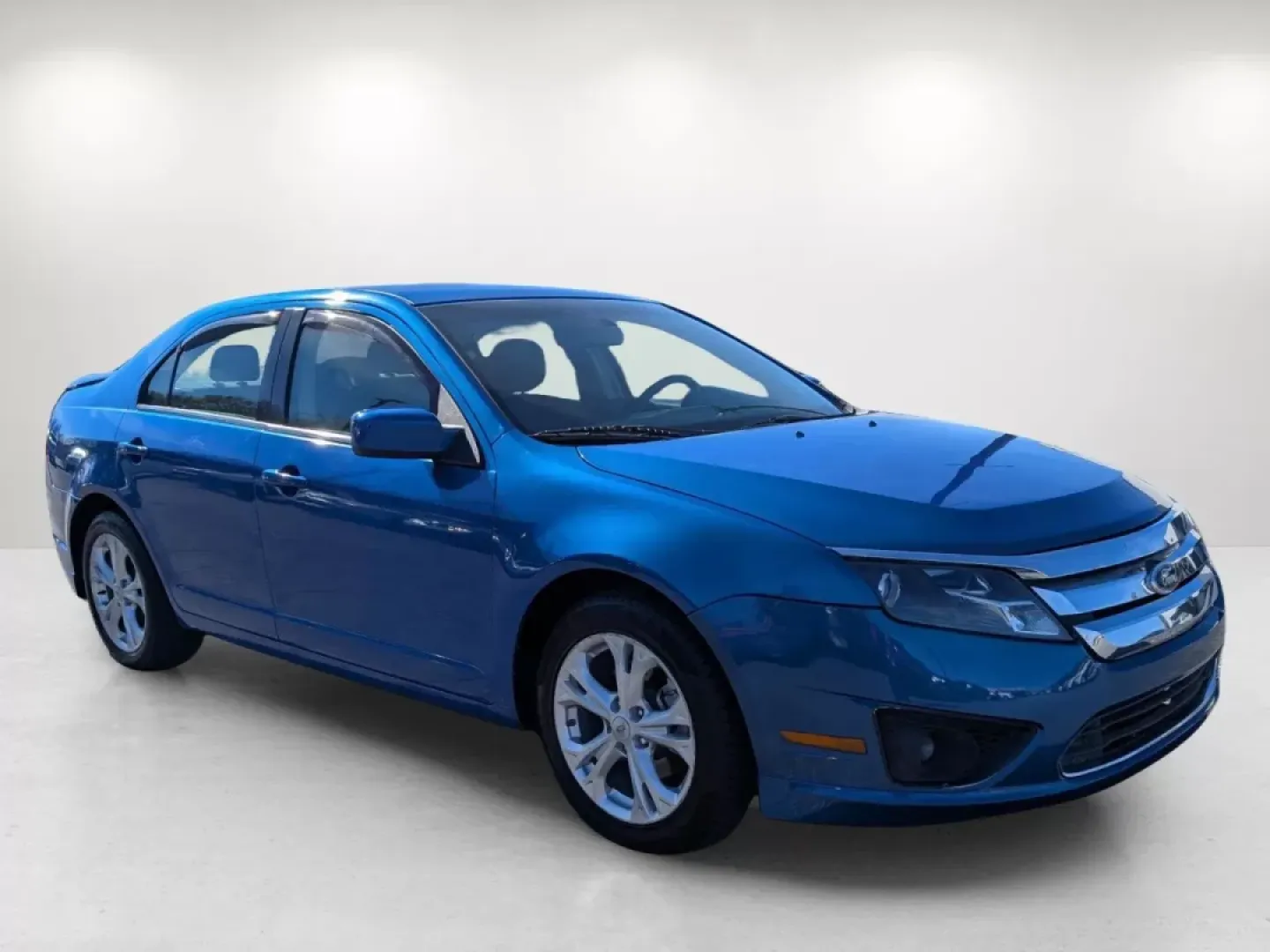 2012 Ford Fusion SE (3FAHP0HA4CR) with an Other engine, located at 3959 U.S. 80 W, Phenix City, AL, 36870, (334) 297-4885, 32.469296, -85.135185 - **Discover Your Perfect Ride at Gils Auto - Phenix City: 2012 Ford Fusion SE**<br /> <br /> Are you in search of a reliable vehicle that fits seamlessly into your busy lifestyle? Look no further than this 2012 Ford Fusion SE, available at Gils Auto, your trusted Buy Here Pay Here dealership located - Photo#3