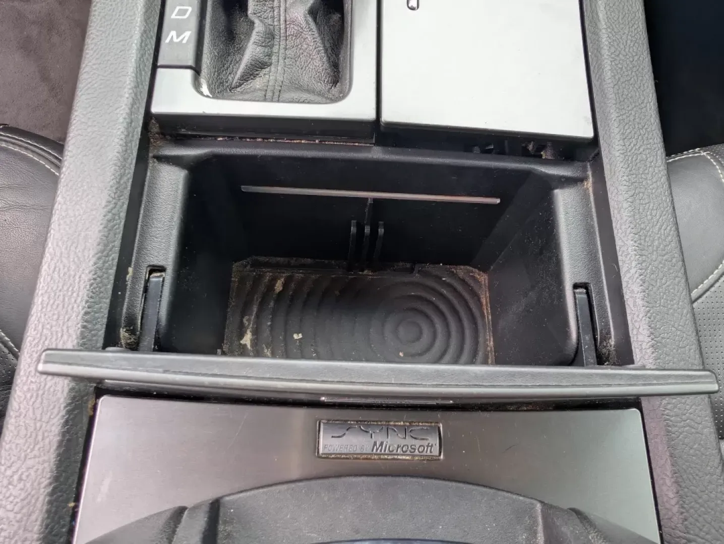 2012 Ford Taurus Limited (1FAHP2FW1CG) with an Other engine, located at 7000 Northlake Connector, Columbus, GA, 31904, (706) 987-8085, 32.524975, -84.978134 - Experience the thrill of the open road with our stunning 2012 Ford Taurus Limited, expertly crafted for those who value comfort and style. Whether you're a daily commuter navigating the bustling streets of Phenix City, AL, or a family embarking on weekend adventures, this sedan is designed to elevat - Photo#12