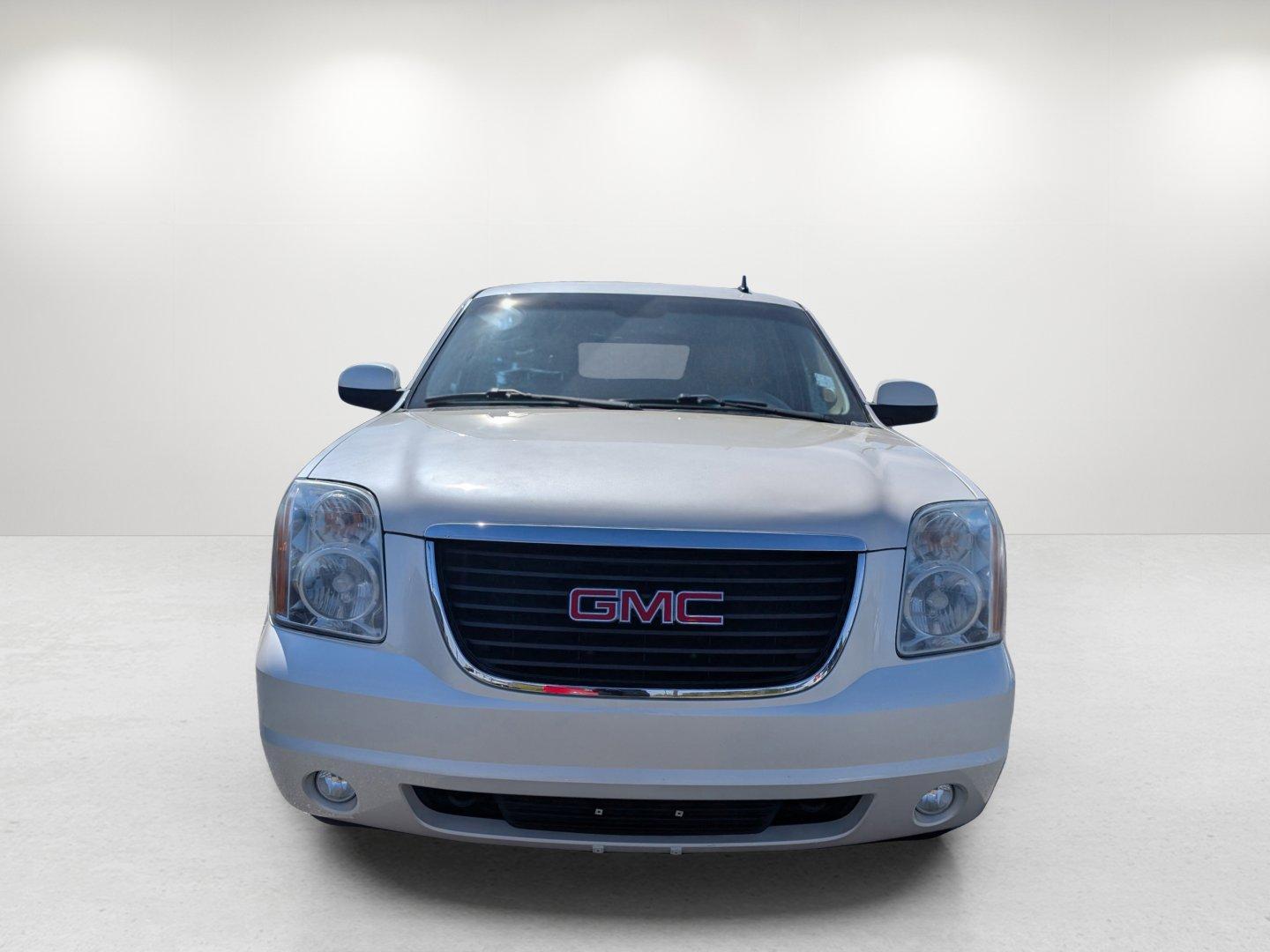 2012 /Light Tan GMC Yukon SLT (1GKS1CE09CR) with an Gas/Ethanol V8 5.3L/323 engine, 6-Speed Automatic w/OD transmission, located at 7000 Northlake Connector, Columbus, GA, 31904, (706) 987-8085, 32.524975, -84.978134 - 2012 GMC Yukon SLT - Photo#1