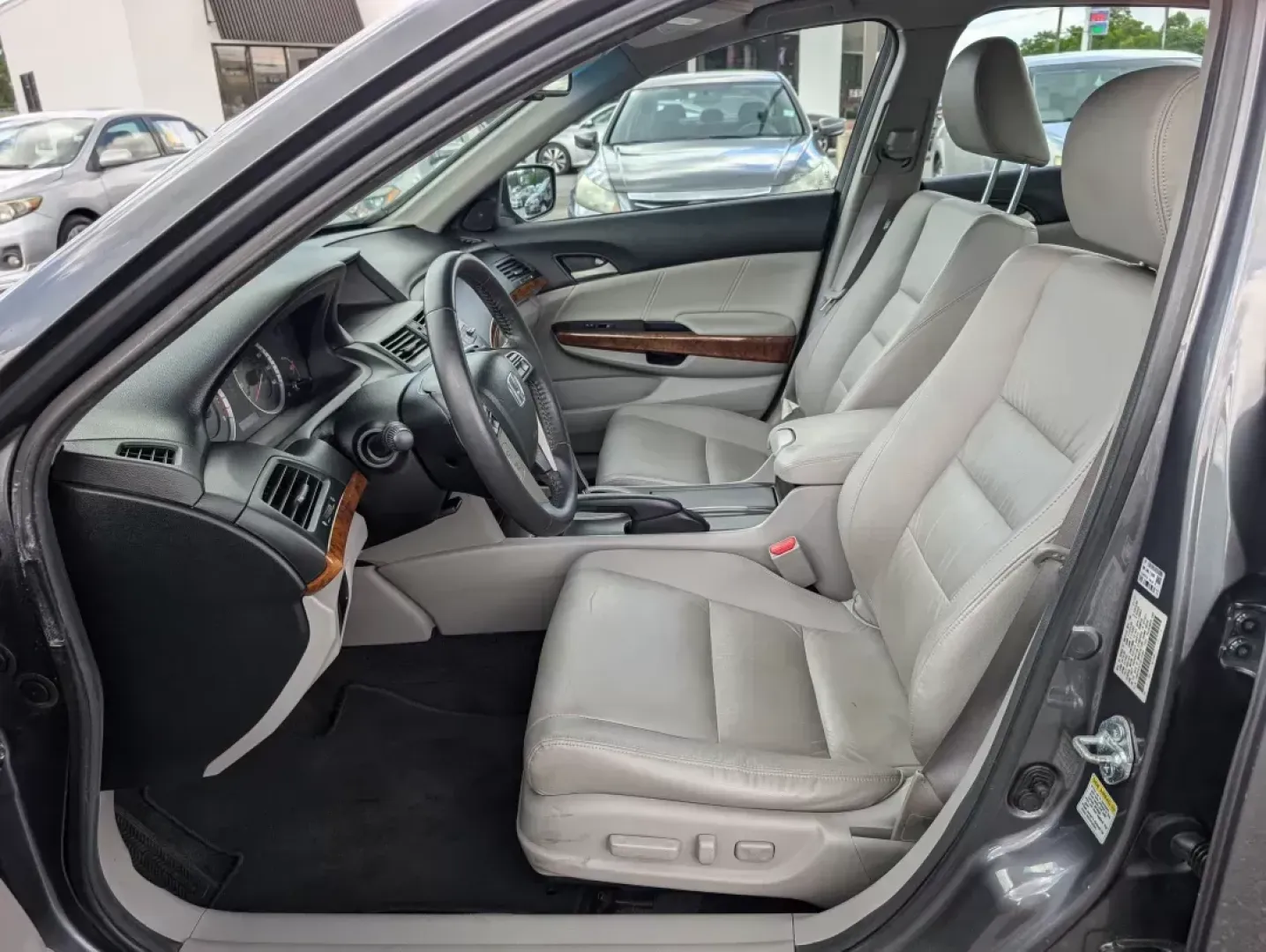 2012 Honda Accord Sdn EX-L (1HGCP3F87CA) with an Other engine, located at 3959 U.S. 80 W, Phenix City, AL, 36870, (334) 297-4885, 32.469296, -85.135185 - Experience the perfect blend of style, reliability, and comfort with this stunning 2012 Honda Accord EX-L, available now at Gils Auto in Phenix City, AL. Whether you're a busy professional navigating long commutes or a growing family in search of a spacious sedan, this vehicle is designed to meet yo - Photo#9