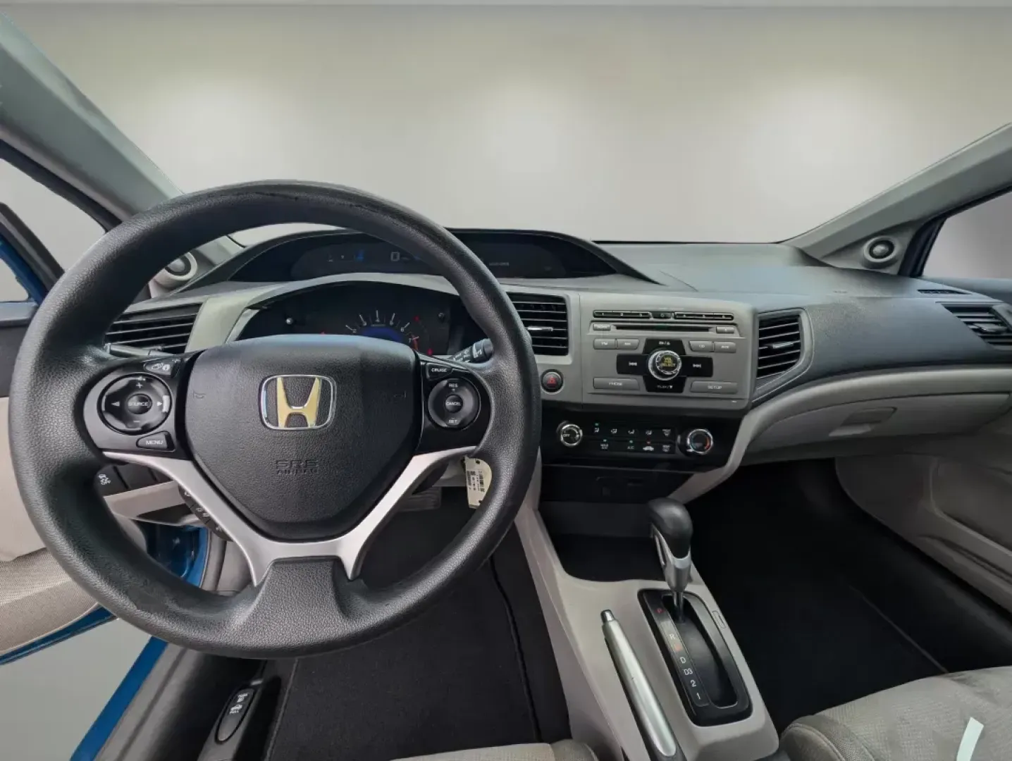 2012 Honda Civic Cpe EX (2HGFG3B82CH) with an Other engine, located at 1430 Gateway Drive, Opelika, AL, 36801, (334) 239-0944, 32.637871, -85.409790 - ### Discover Your Next Adventure with the 2012 Honda Civic Coupe EX at Gils Auto - Opelika<br /> <br /> Are you seeking a reliable and stylish vehicle for your daily commute or weekend getaways? Look no further than the 2012 Honda Civic Coupe EX available now at Gils Auto, your trusted Buy Here Pay - Photo#11