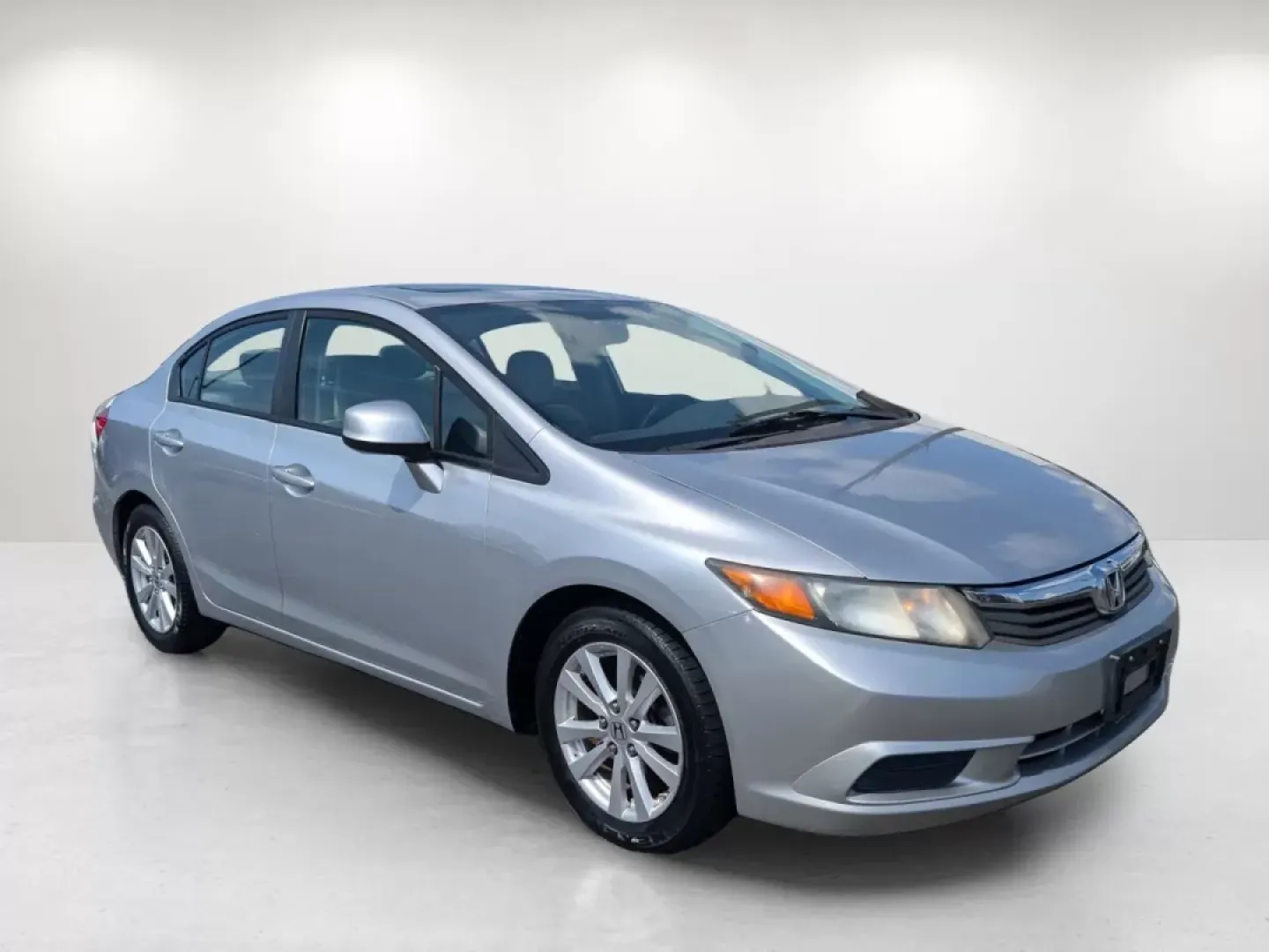 2012 Honda Civic Sdn EX (2HGFB2F87CH) with an Other engine, located at 3959 U.S. 80 W, Phenix City, AL, 36870, (334) 297-4885, 32.469296, -85.135185 - ### Discover Your Next Adventure with the 2012 Honda Civic EX at Gils Auto - Phenix City!<br /> <br /> Are you ready to elevate your daily commute or embark on weekend getaways? Look no further than the 2012 Honda Civic EX, a vehicle that seamlessly blends style, reliability, and outstanding fuel ef - Photo#3