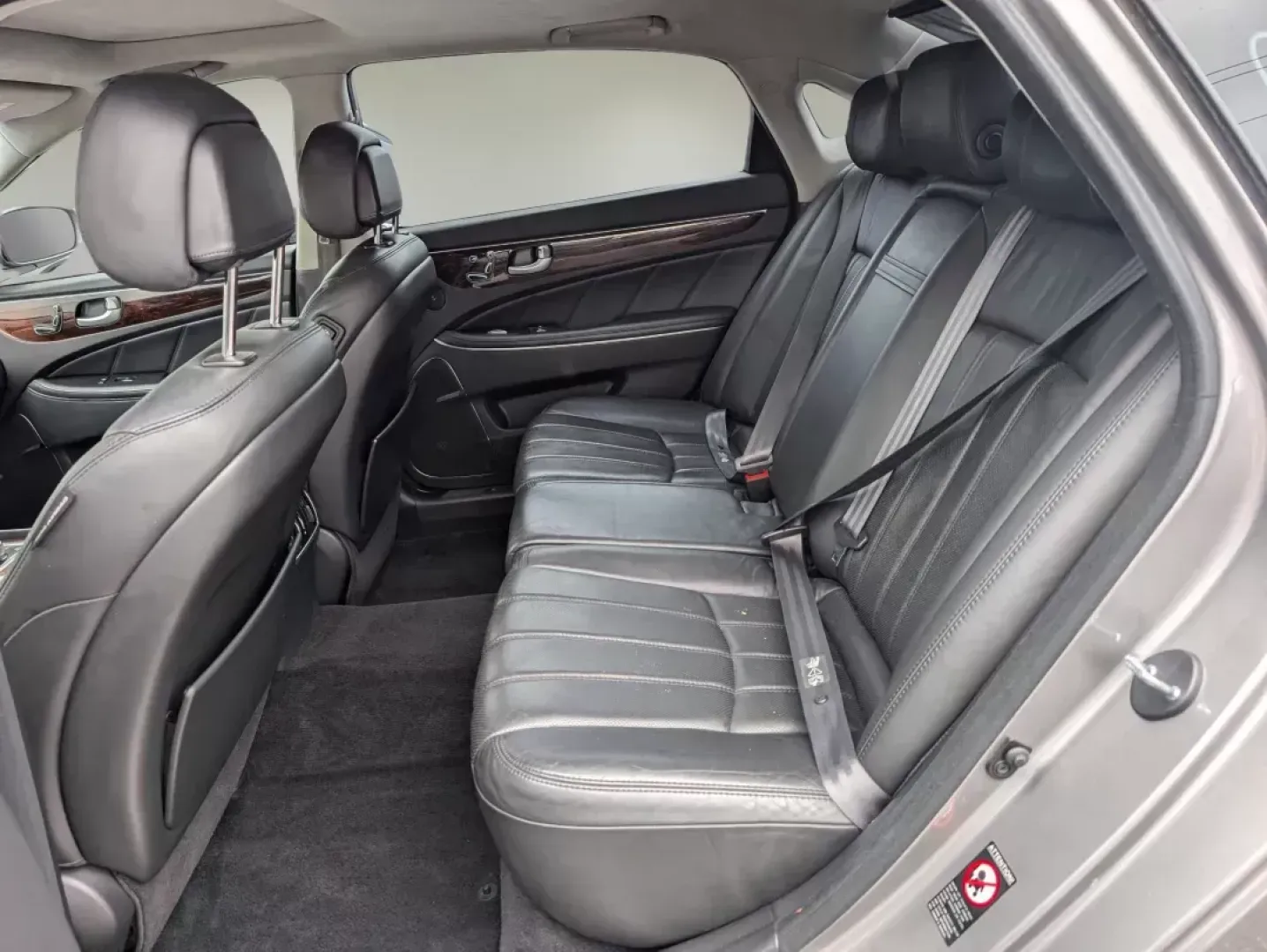 2012 /Jet Black Hyundai Equus Signature (KMHGH4JH6CU) with an Gas V8 5.0L/307 engine, 8-Speed Automatic w/Manual Shift transmission, located at 3959 U.S. 80 W, Phenix City, AL, 36870, (334) 297-4885, 32.469296, -85.135185 - **Elevate Your Daily Drive: 2012 Hyundai Equus at Gils Auto**<br /> <br /> Are you ready to transform your daily commute or weekend adventures? If you're looking for a vehicle that combines luxury with reliability, the 2012 Hyundai Equus is your perfect match. This stunning sedan is not just a means - Photo#11
