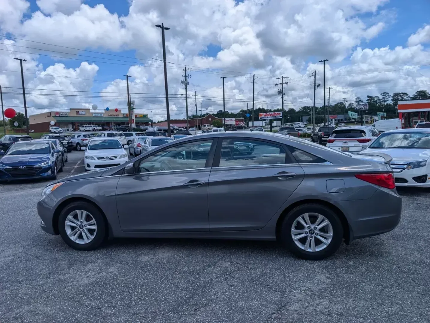 2012 /Gray Hyundai Sonata GLS PZEV (5NPEB4AC0CH) with an Gas I4 2.4L/144 engine, 6-Speed Automatic w/manual shift transmission, located at 3959 U.S. 80 W, Phenix City, AL, 36870, (334) 297-4885, 32.469296, -85.135185 - 2012 Hyundai Sonata GLS PZEV - Photo#7