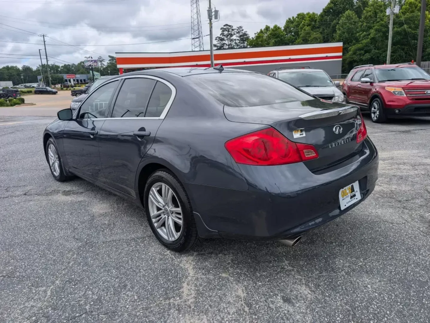 2012 /Stone Infiniti G25 Sedan x (JN1DV6AR8CM) with an Other engine, located at 5115 14th Ave., Columbus, GA, 31904, (706) 323-0345, 32.511494, -84.971046 - If you're looking for a stylish, dependable vehicle that fits seamlessly into an active lifestyle, look no further than this 2012 Infiniti G25 Sedan, now available at Gils Auto - Columbus. With its elegant design and robust performance, this sedan is perfect for everything from daily commutes to wee - Photo#6