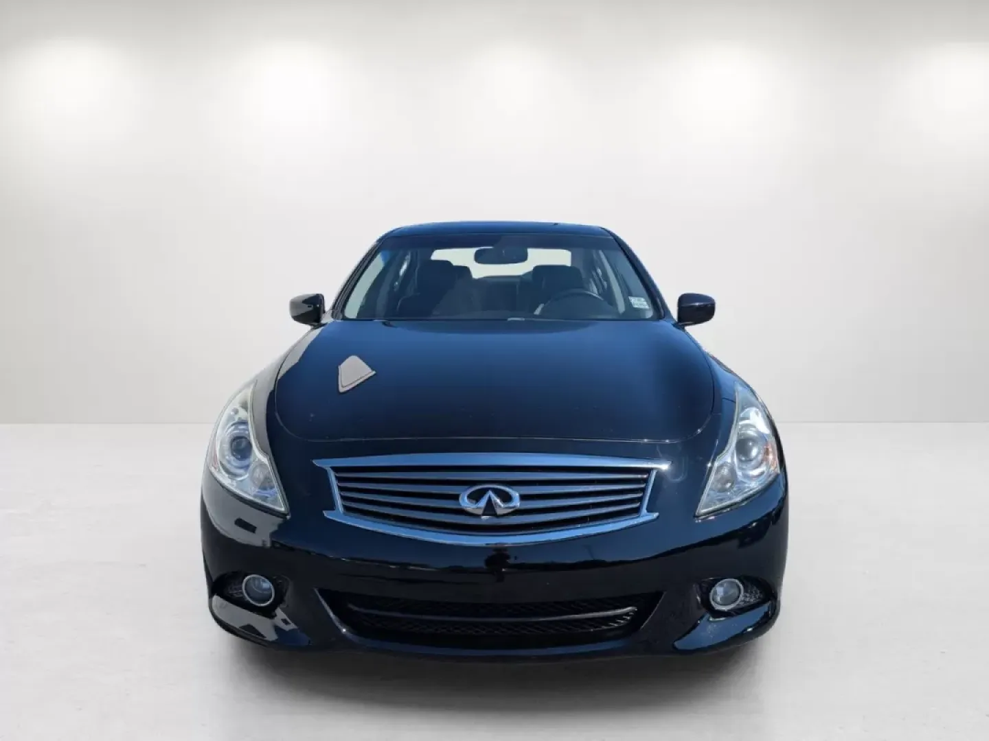 2012 /Graphite Infiniti G25 Sedan x (JN1DV6AR7CM) with an Other engine, located at 1430 Gateway Drive, Opelika, AL, 36801, (334) 239-0944, 32.637871, -85.409790 - Are you ready to elevate your daily commute or weekend getaways? Look no further than the stunning 2012 Infiniti G25 Sedan, available now at Gils Auto in Phenix City, AL! This sleek and stylish vehicle is perfect for those seeking both luxury and performance, making it a fantastic choice for anyone - Photo#1
