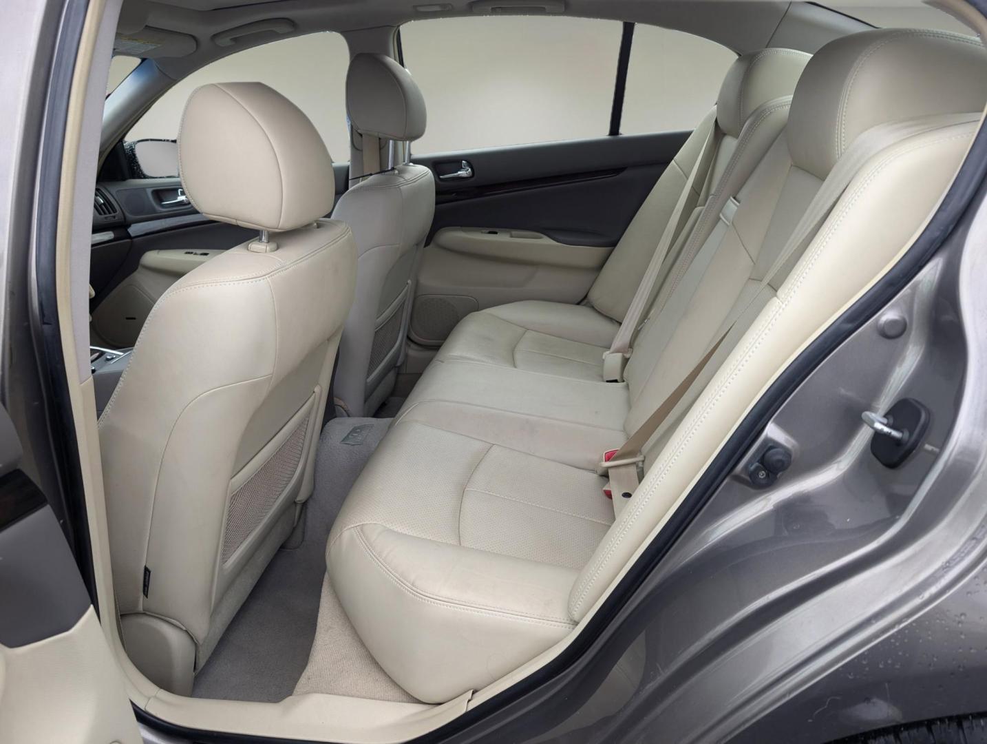 2012 /Wheat Infiniti G37 Sedan Journey (JN1CV6AP7CM) with an Gas V6 3.7L/225 engine, 7-Speed Automatic w/OD transmission, located at 804 22nd Ave, Phenix City, AL, 36870, (334) 297-1860, 32.484749, -85.024475 - 2012 Infiniti G37 Sedan Journey - Photo#10