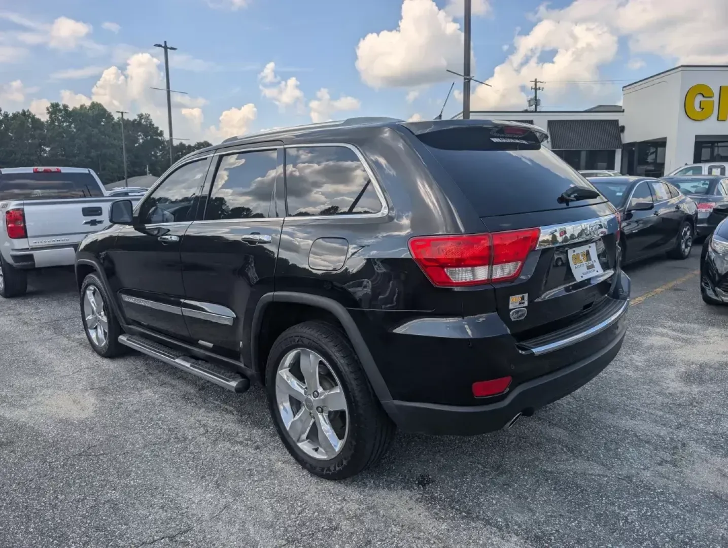 2012 /Black/New Saddle Jeep Grand Cherokee Overland Summit (1C4RJECT6CC) with an Other engine, located at 3959 U.S. 80 W, Phenix City, AL, 36870, (334) 297-4885, 32.469296, -85.135185 - **Conquer the Road with the 2012 Jeep Grand Cherokee Overland Summit! Ideal for Your Next Adventure!**<br /> <br /> Are you ready to elevate your driving experience? The 2012 Jeep Grand Cherokee Overland Summit is the perfect companion for those who crave adventure without sacrificing comfort. Wheth - Photo#6