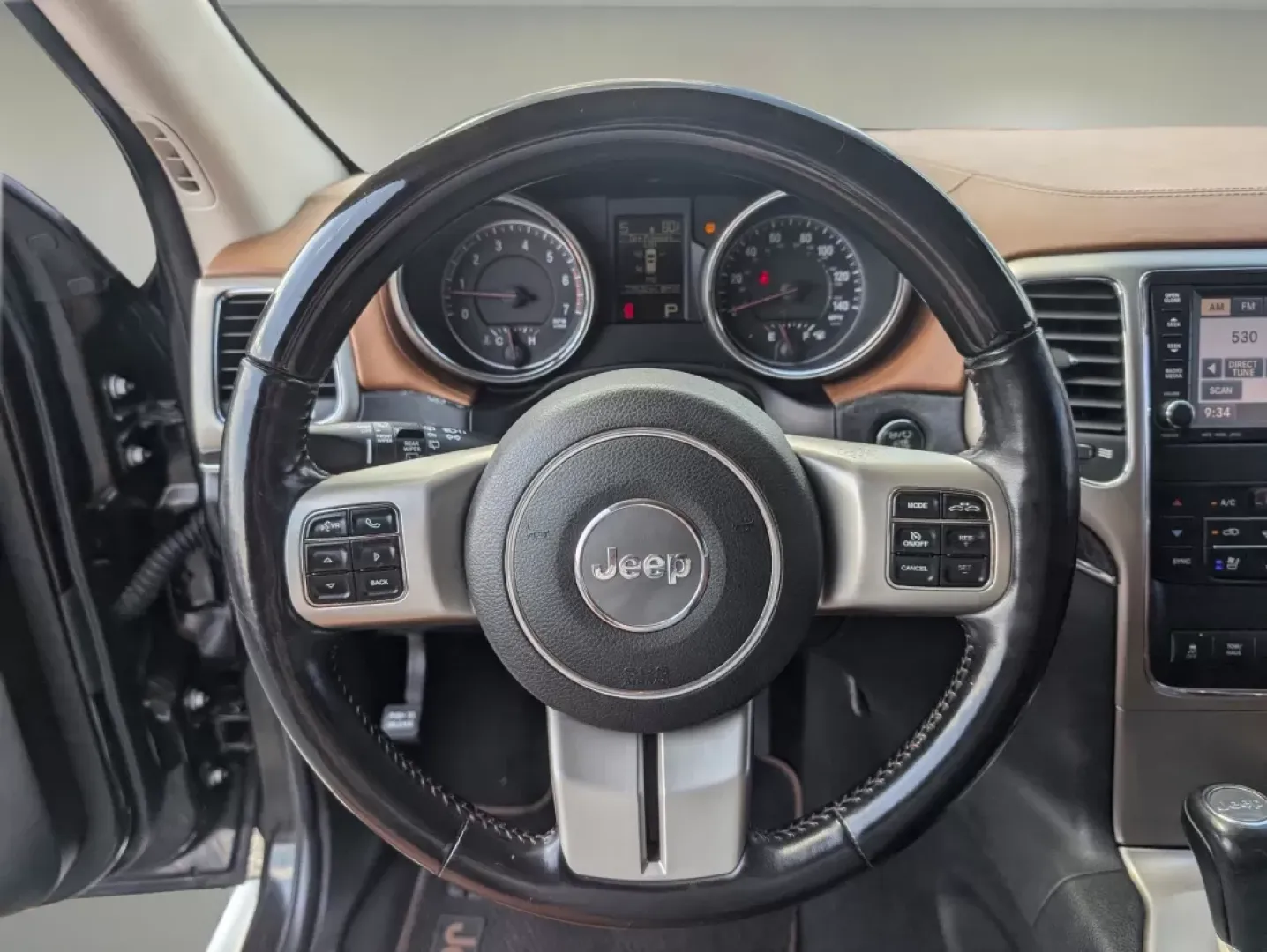 2012 /Black/New Saddle Jeep Grand Cherokee Overland Summit (1C4RJECT6CC) with an Other engine, located at 804 22nd Ave, Phenix City, AL, 36870, (334) 297-1860, 32.484749, -85.024475 - **Conquer the Road with the 2012 Jeep Grand Cherokee Overland Summit! Ideal for Your Next Adventure!**<br /> <br /> Are you ready to elevate your driving experience? The 2012 Jeep Grand Cherokee Overland Summit is the perfect companion for those who crave adventure without sacrificing comfort. Wheth - Photo#15