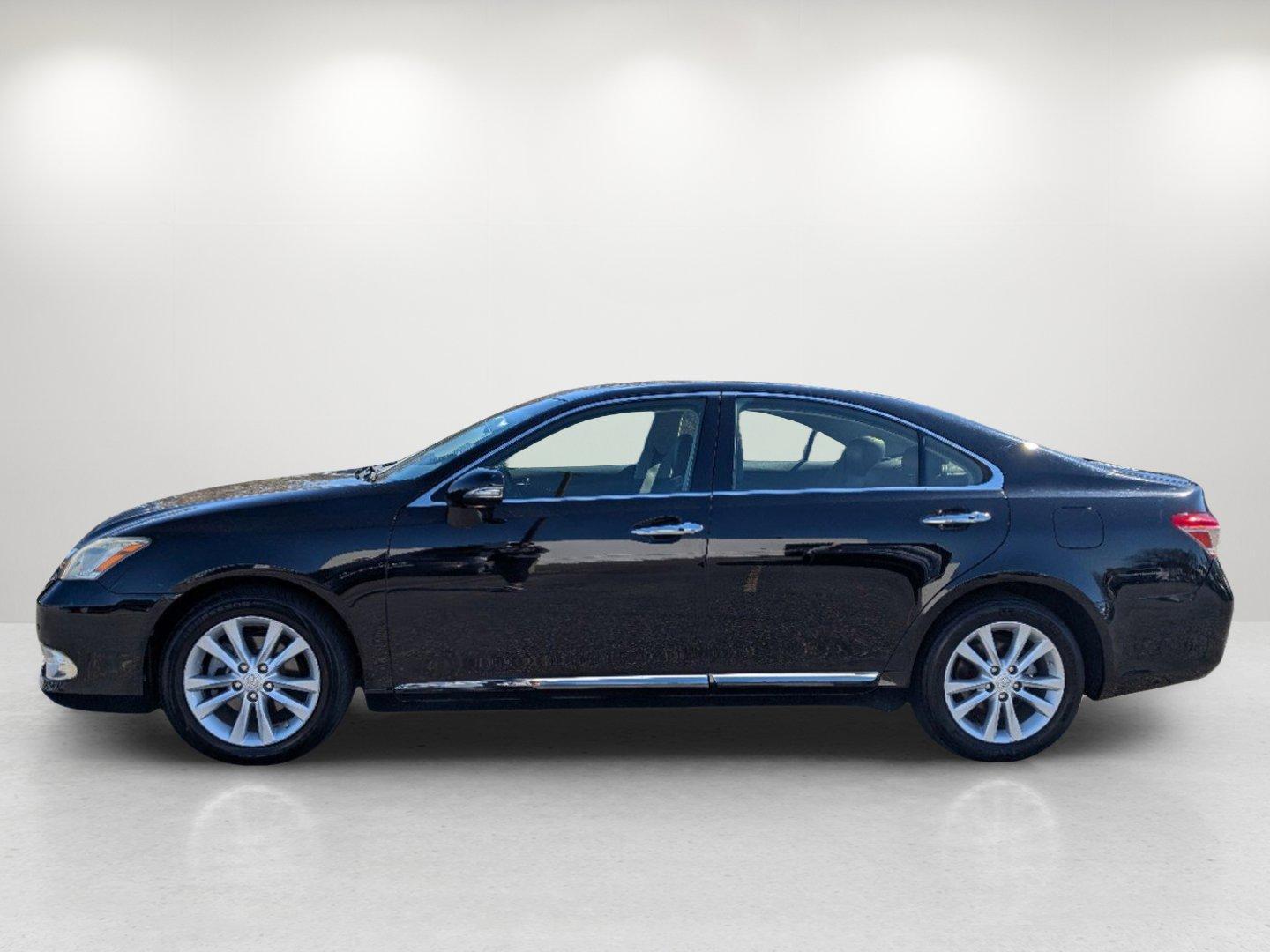 2012 Lexus ES 350 (JTHBK1EG2C2) with an Gas V6 3.5L/210 engine, 6-Speed Automatic transmission, located at 521 Old Farm Lane Rd, Prattville, AL, 36066, (334) 325-1505, 32.482460, -86.416367 - 2012 Lexus ES 350 - Photo#5