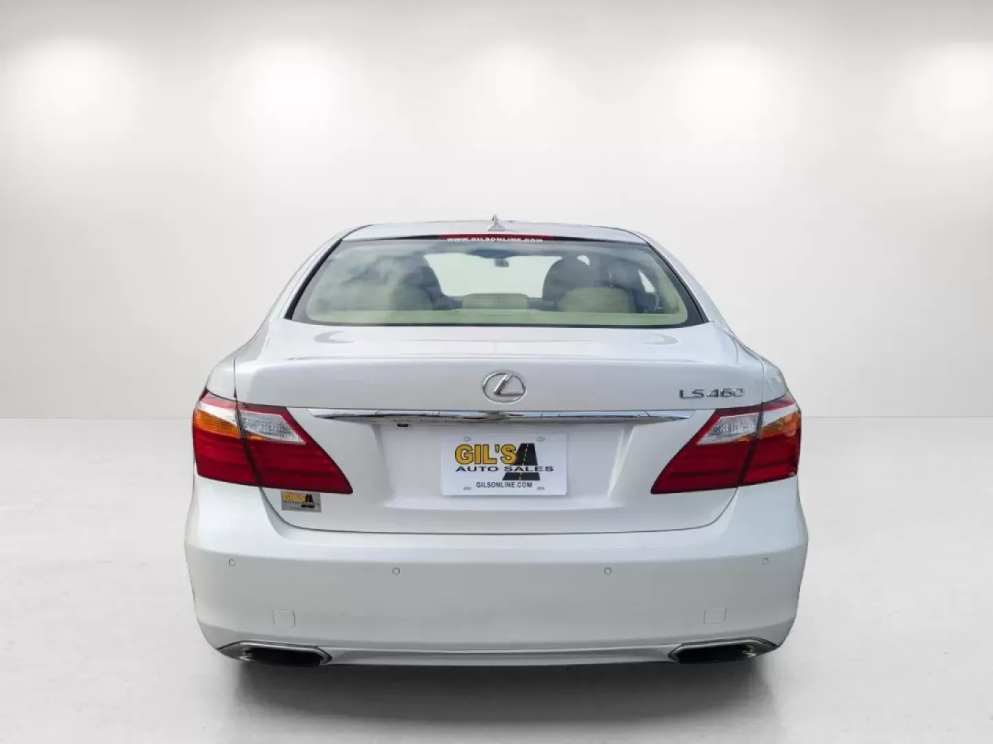 2012 Lexus LS 460 (JTHBL5EF9C5) with an Other engine, located at 3959 U.S. 80 W, Phenix City, AL, 36870, (334) 297-4885, 32.469296, -85.135185 - **Elevate Your Driving Experience: 2012 Lexus LS 460 at Gils Auto**<br /> <br /> Are you ready to redefine your daily commute or make a statement on those weekend getaways? The 2012 Lexus LS 460 is the perfect luxury sedan to elevate your driving experience, offering a seamless blend of comfort, sty - Photo#5