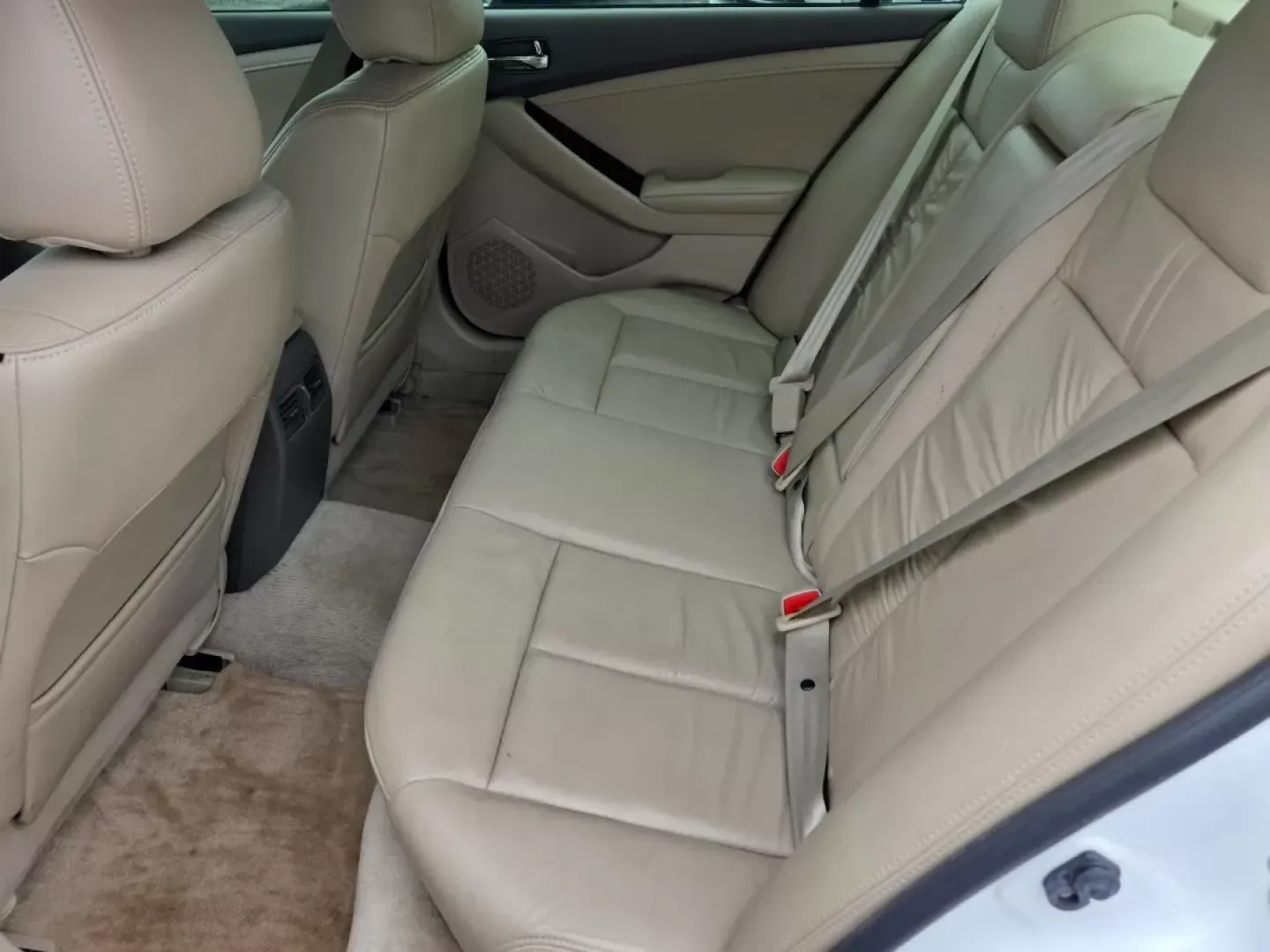 2012 /Blonde Nissan Altima 2.5 SL (1N4AL2AP9CN) with an Other engine, located at 804 22nd Ave, Phenix City, AL, 36870, (334) 297-1860, 32.484749, -85.024475 - If you're searching for a reliable, stylish sedan that fits seamlessly into your busy lifestyle, look no further than the 2012 Nissan Altima 2.5 SL available at Gils Auto in Phenix City, AL. This vehicle is an excellent choice for commuters who need a dependable ride for daily trips to work, or for - Photo#12