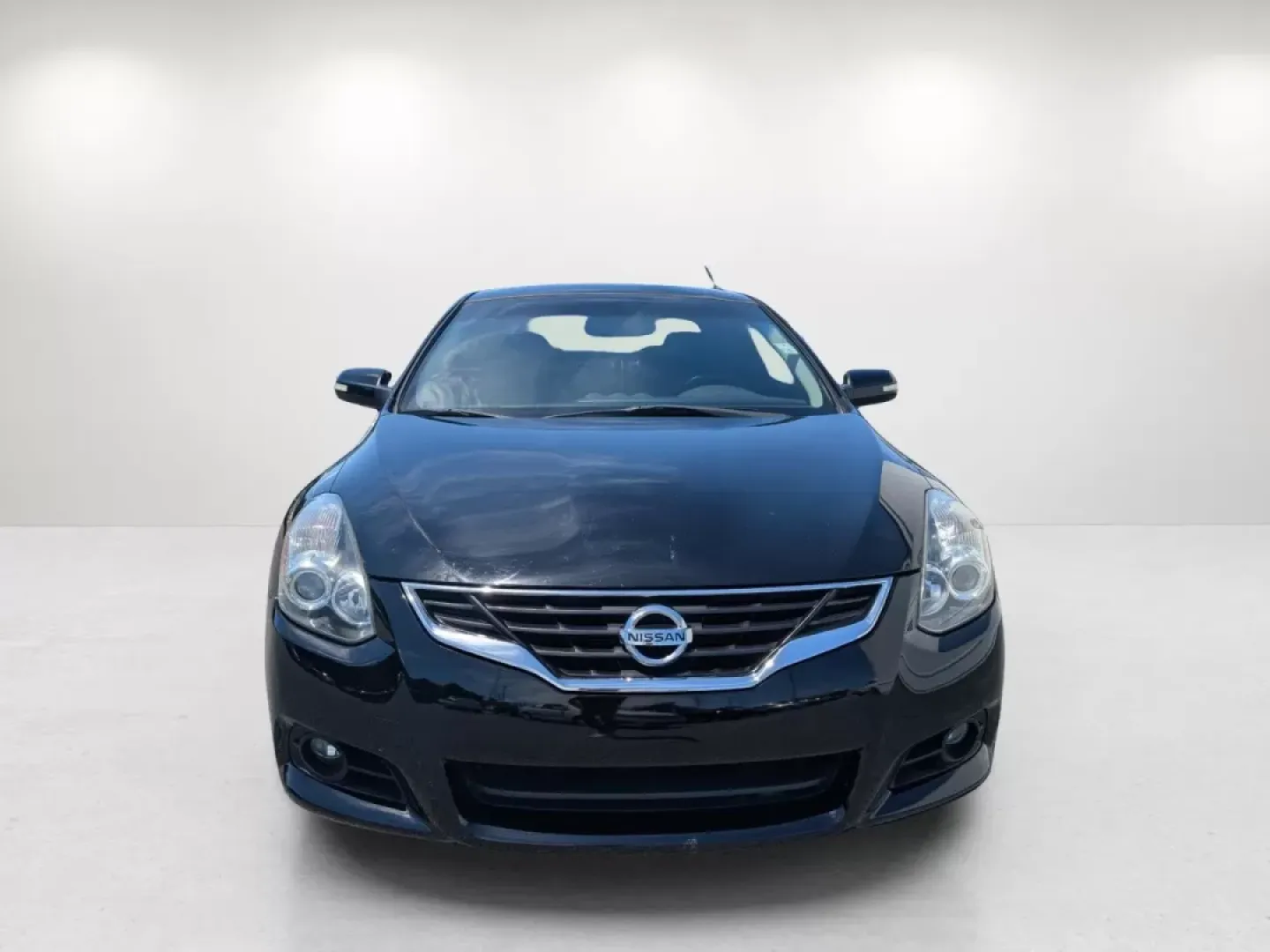 2012 /Charcoal Nissan Altima 2.5 S (1N4AL2EP4CC) with an Other engine, located at 804 22nd Ave, Phenix City, AL, 36870, (334) 297-1860, 32.484749, -85.024475 - Are you looking for the perfect blend of style, comfort, and reliability for your daily commute or weekend adventures? Look no further than this stunning 2012 Nissan Altima 2.5 S, available now at Gils Auto in Phenix City, AL. This sleek two-door sedan isn't just a mode of transportation; it's a lif - Photo#1
