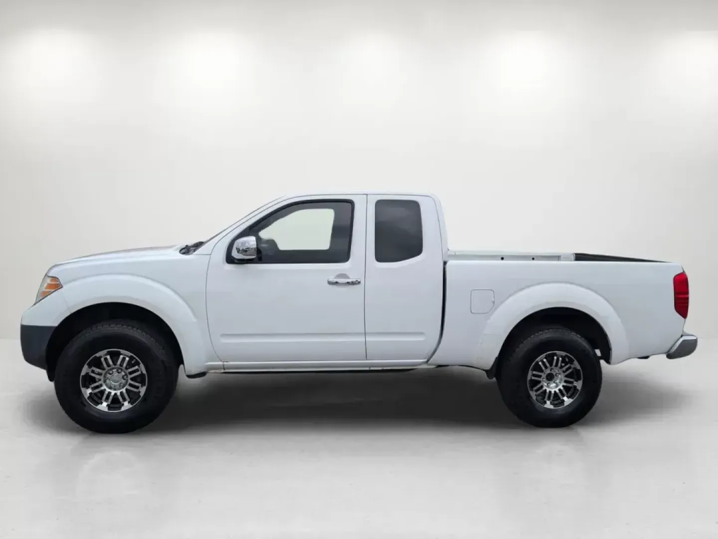 2012 /Steel Nissan Frontier S (1N6BD0CT2CC) with an Gas 4-cyl 2.5L/ engine, 5-Speed Automatic transmission, located at 3959 U.S. 80 W, Phenix City, AL, 36870, (334) 297-4885, 32.469296, -85.135185 - 2012 Nissan Frontier S - Photo#7