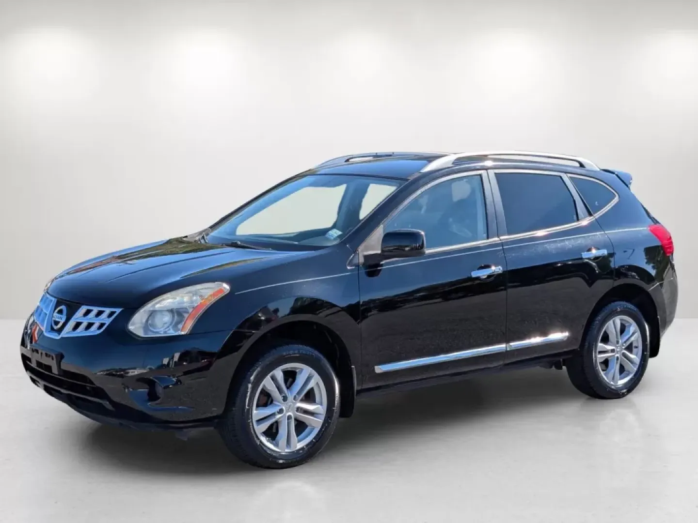 2012 /Black Nissan Rogue SV (JN8AS5MV8CW) with an Other engine, located at 3959 U.S. 80 W, Phenix City, AL, 36870, (334) 297-4885, 32.469296, -85.135185 - ### Discover Your Next Adventure with the 2012 Nissan Rogue SV at Gils Auto<br /> <br /> Are you ready to elevate your lifestyle with a vehicle that can handle everything from daily commutes to weekend getaways? The 2012 Nissan Rogue SV is the perfect companion for those seeking versatility, reliabi - Photo#7
