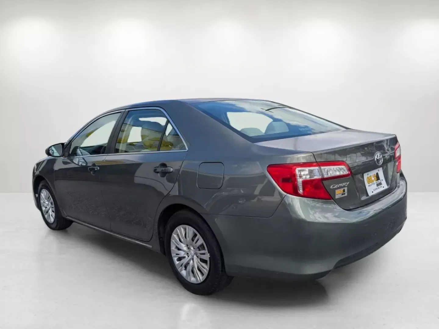 2012 Toyota Camry LE (4T4BF1FK3CR) with an Other engine, located at 5115 14th Ave., Columbus, GA, 31904, (706) 323-0345, 32.511494, -84.971046 - Are you searching for your next reliable vehicle that balances comfort, style, and affordability? Look no further than Gils Auto in Phenix City, AL! This 2012 Toyota Camry is not only a smart investment for budget-conscious buyers but also a perfect companion for family road trips or daily commutes. - Photo#6