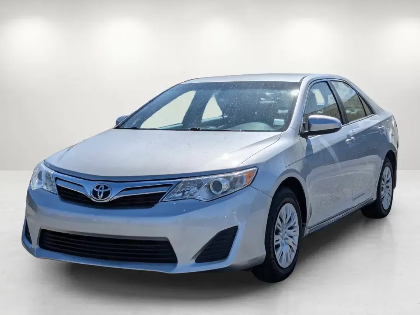 2012 Toyota Camry LE (4T1BF1FK6CU) with an Gas I4 2.5L/152 engine, 6-Speed Automatic w/Manual Shift transmission, located at 7000 Northlake Connector, Columbus, GA, 31904, (706) 987-8085, 32.524975, -84.978134 - 2012 Toyota Camry LE - Photo#1