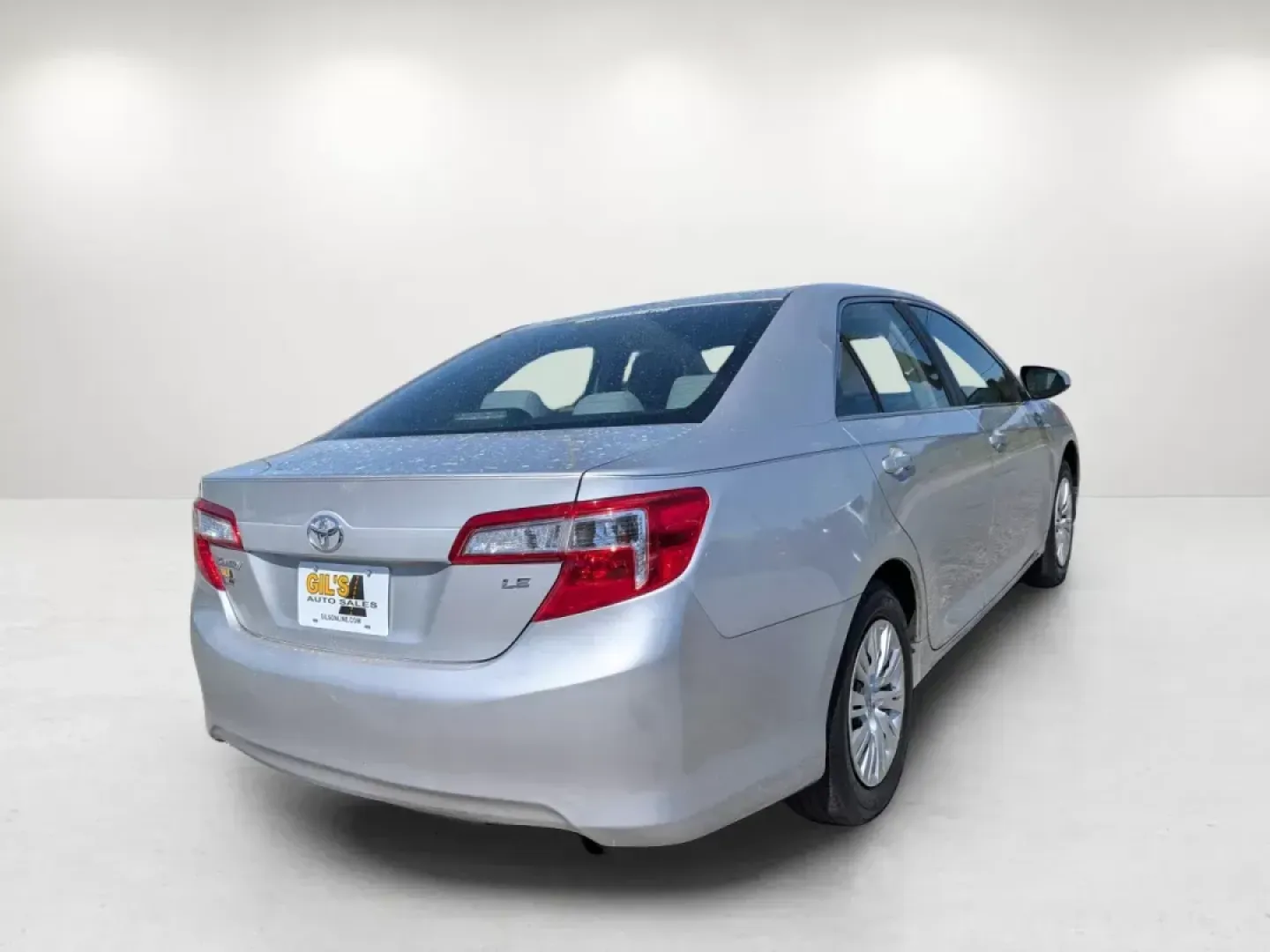 2012 Toyota Camry LE (4T1BF1FK6CU) with an Gas I4 2.5L/152 engine, 6-Speed Automatic w/Manual Shift transmission, located at 7000 Northlake Connector, Columbus, GA, 31904, (706) 987-8085, 32.524975, -84.978134 - 2012 Toyota Camry LE - Photo#5