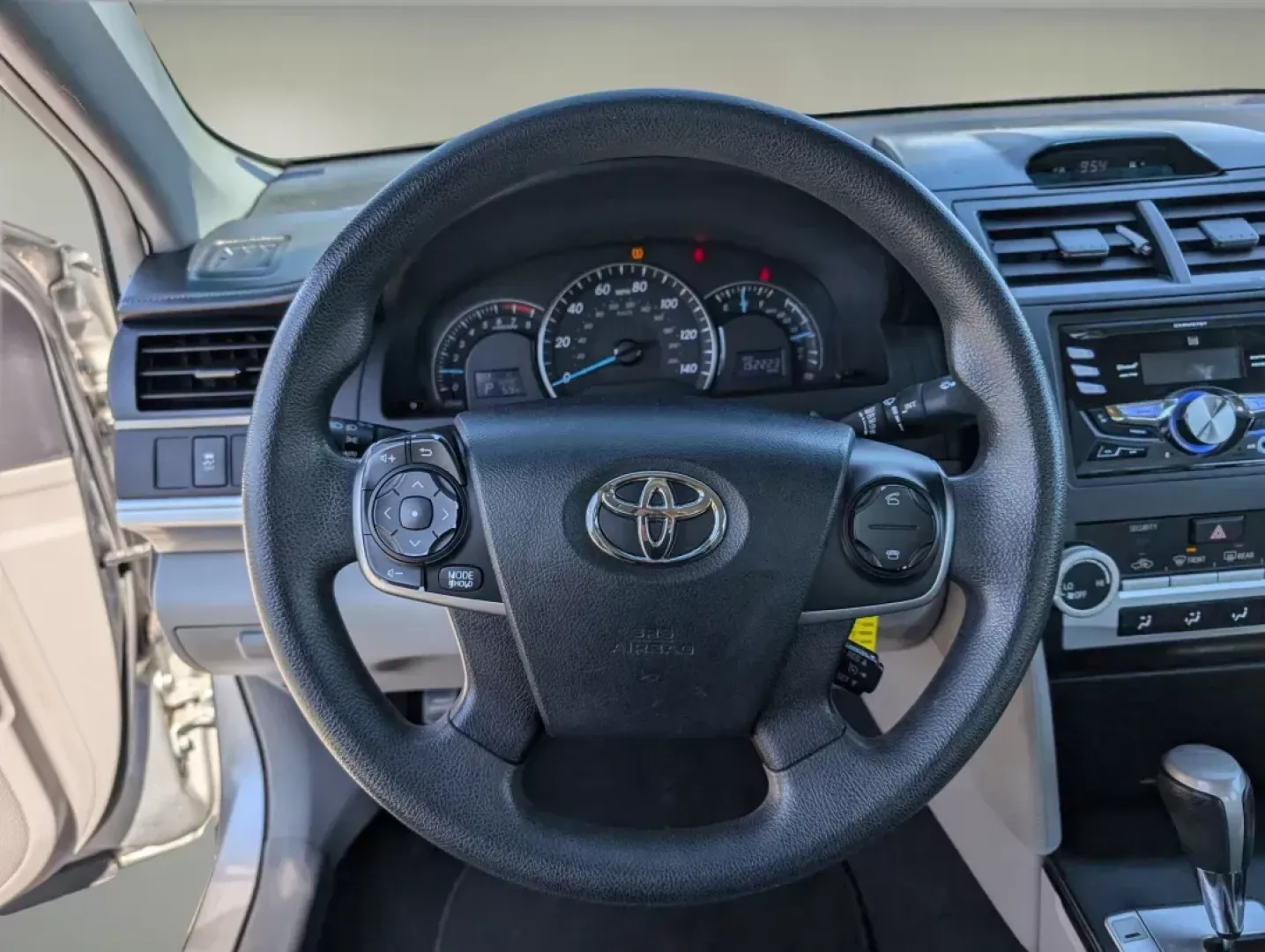 2012 Toyota Camry LE (4T1BF1FK6CU) with an Gas I4 2.5L/152 engine, 6-Speed Automatic w/Manual Shift transmission, located at 7000 Northlake Connector, Columbus, GA, 31904, (706) 987-8085, 32.524975, -84.978134 - 2012 Toyota Camry LE - Photo#16