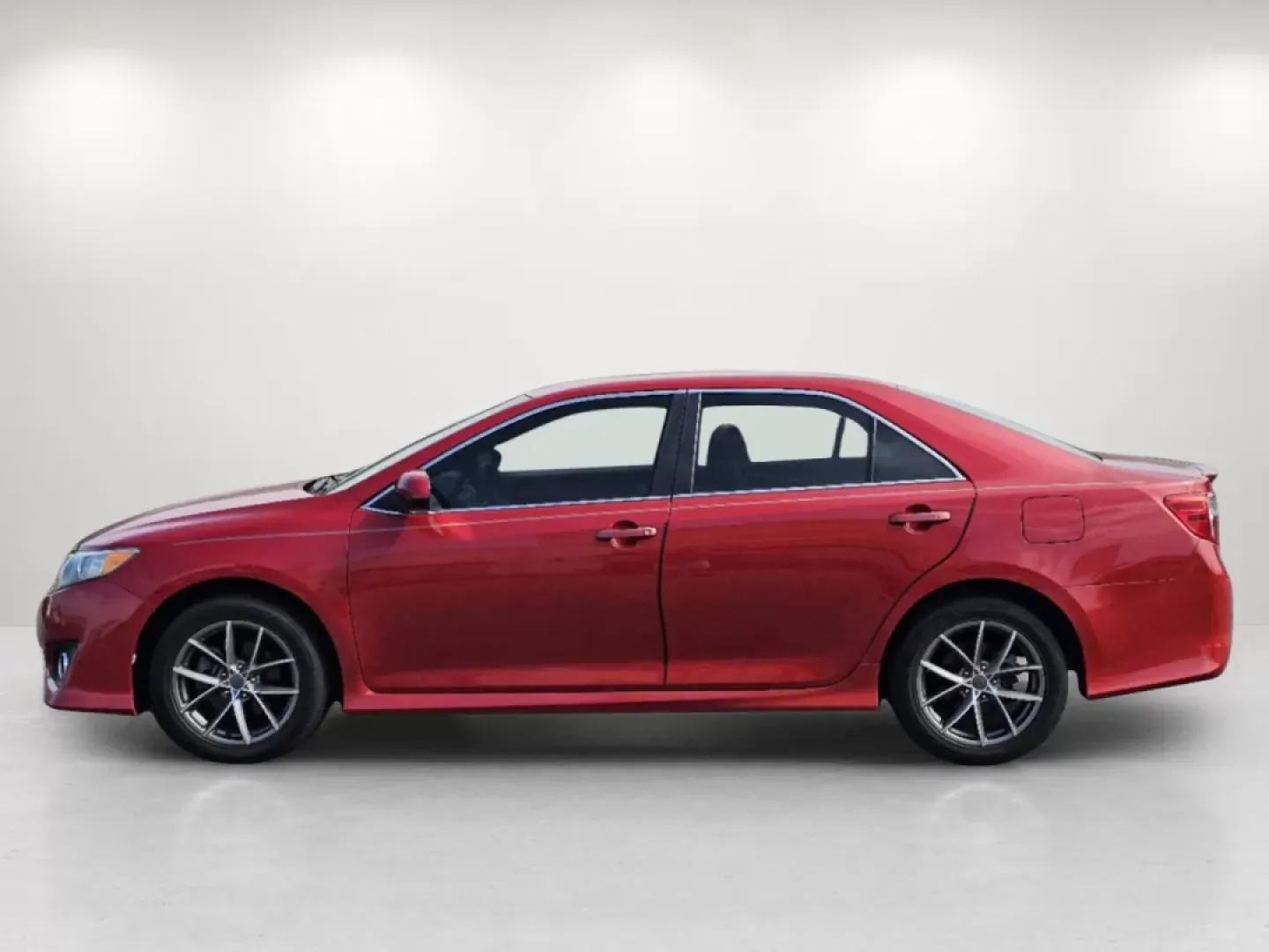 2012 Toyota Camry SE (4T1BF1FK5CU) with an Other engine, located at 804 22nd Ave, Phenix City, AL, 36870, (334) 297-1860, 32.484749, -85.024475 - **Drive in Style and Comfort with the 2012 Toyota Camry SE Perfect for Your Daily Adventures!**<br /> <br /> Are you looking for a reliable and stylish sedan that can effortlessly accommodate your everyday commute or weekend getaways? Look no further than this stunning 2012 Toyota Camry SE, now ava - Photo#6