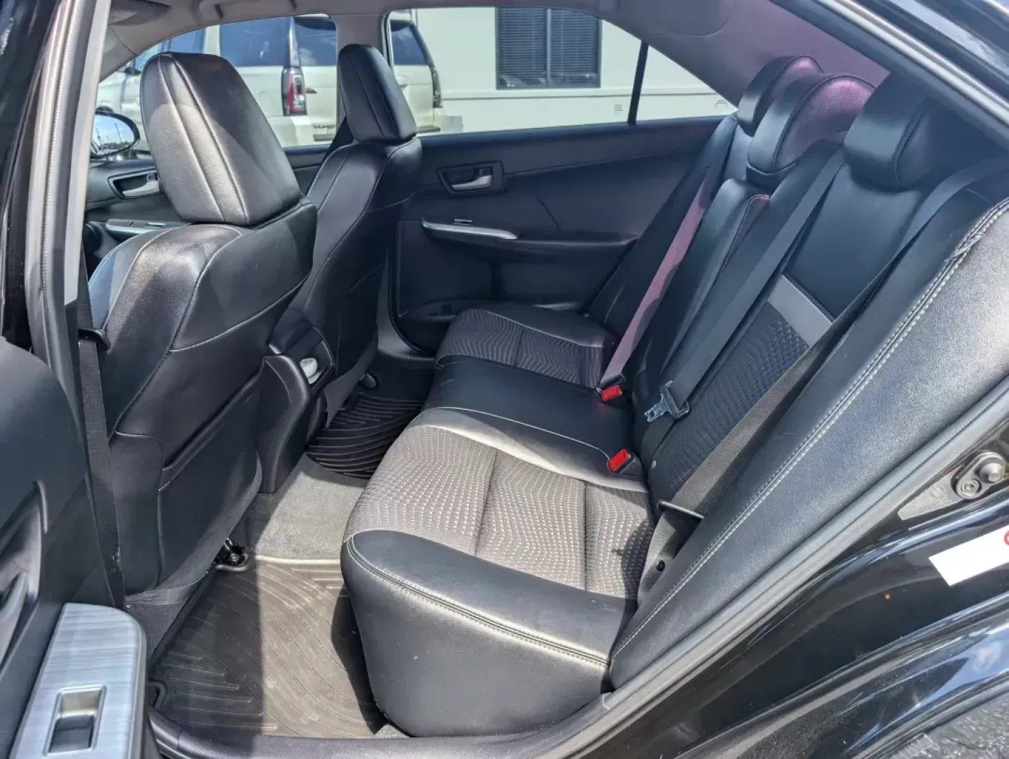 2012 Toyota Camry SE (4T1BF1FK8CU) with an Other engine, located at 1430 Gateway Drive, Opelika, AL, 36801, (334) 239-0944, 32.637871, -85.409790 - Experience the ultimate blend of reliability and comfort with the 2012 Toyota Camry SE, available now at Gils Auto in Opelika, AL. This sedan is perfect for those seeking a dependable daily driver or a family-friendly vehicle that doesn't compromise on style. Whether you're commuting to work, shuttl - Photo#10