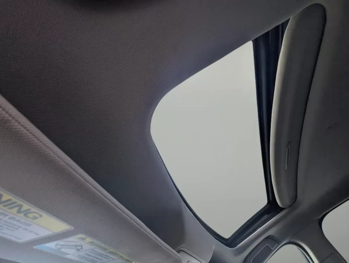 2013 Acura RDX (5J8TB3H36DL) with an Other engine, located at 3959 U.S. 80 W, Phenix City, AL, 36870, (334) 297-4885, 32.469296, -85.135185 - Experience the perfect blend of style, comfort, and practicality with this 2013 Acura RDX, now available at Gils Auto in Phenix City, AL. Whether you're looking for a reliable vehicle for your daily commutes, a family-friendly crossover, or a stylish ride for weekend adventures, this Acura fits the - Photo#16