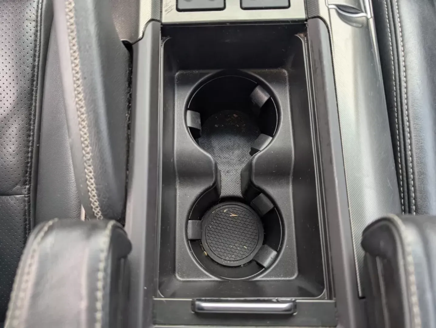 2013 Acura TL Tech (19UUA9F52DA) with an Other engine, located at 5115 14th Ave., Columbus, GA, 31904, (706) 323-0345, 32.511494, -84.971046 - **Experience Luxury and Reliability with the 2013 Acura TL at Gils Auto in Phenix City, AL!**<br /> <br /> Are you searching for a refined sedan that combines luxury, performance, and practicality? Look no further than the stunning 2013 Acura TL, available now at Gils Auto, your trusted Buy Here Pay - Photo#11
