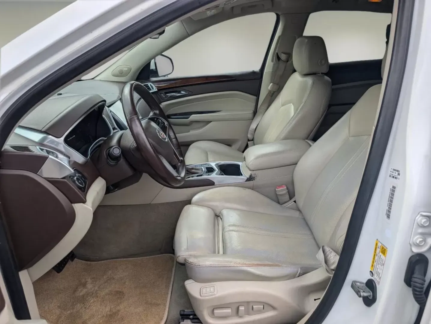 2013 /Shale w/Brownstone accents Cadillac SRX Performance Collection (3GYFNDE37DS) with an Other engine, located at 1430 Gateway Drive, Opelika, AL, 36801, (334) 239-0944, 32.637871, -85.409790 - **Elevate Your Lifestyle with the 2013 Cadillac SRX Performance Collection at Gils Auto - Phenix City!**<br /> <br /> Discover the perfect balance of luxury, versatility, and functionality with the 2013 Cadillac SRX Performance Collection, now available at Gils Auto, your trusted Buy Here Pay Here d - Photo#9