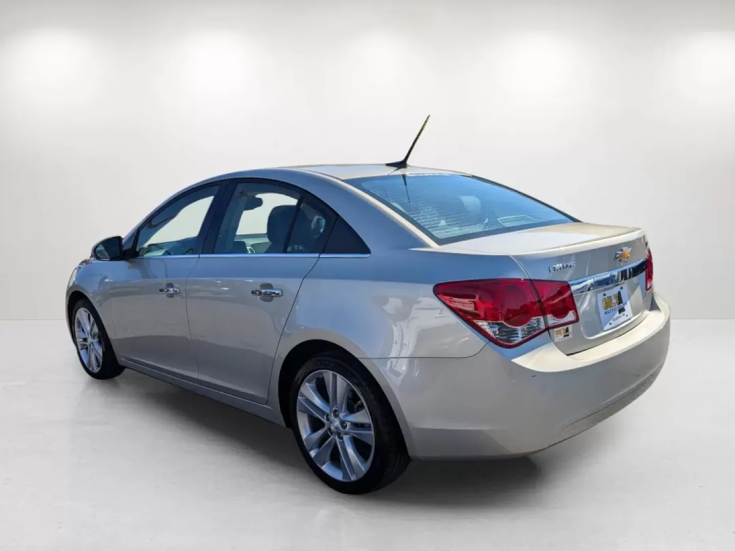 2013 /Jet Black Chevrolet Cruze LTZ (1G1PG5SB0D7) with an Other engine, located at 3959 U.S. 80 W, Phenix City, AL, 36870, (334) 297-4885, 32.469296, -85.135185 - **Elevate Your Daily Commute with the 2013 Chevrolet Cruze LTZ at Gils Auto!** <br /> <br /> Are you ready to redefine your daily drive? Whether you're navigating through the hustle and bustle of Phenix City or embarking on weekend adventures, the 2013 Chevrolet Cruze LTZ offers the perfect blend of - Photo#6