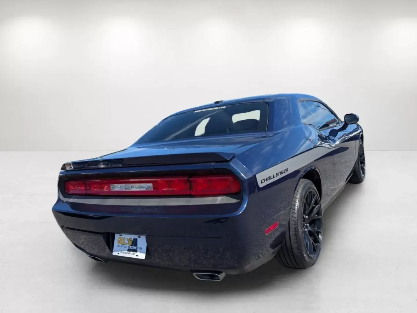 2013 /Dark Slate Gray Interior Dodge Challenger SXT (2C3CDYAG0DH) with an Other engine, located at 3959 U.S. 80 W, Phenix City, AL, 36870, (334) 297-4885, 32.469296, -85.135185 - **Ignite Your Drive with the 2013 Dodge Challenger SXT - Unleash the Thrill of the Open Road!**<br /> <br /> Are you ready to elevate your daily commute into an exhilarating adventure? The 2013 Dodge Challenger SXT is the perfect blend of performance and style, making it a fantastic choice for anyon - Photo#5