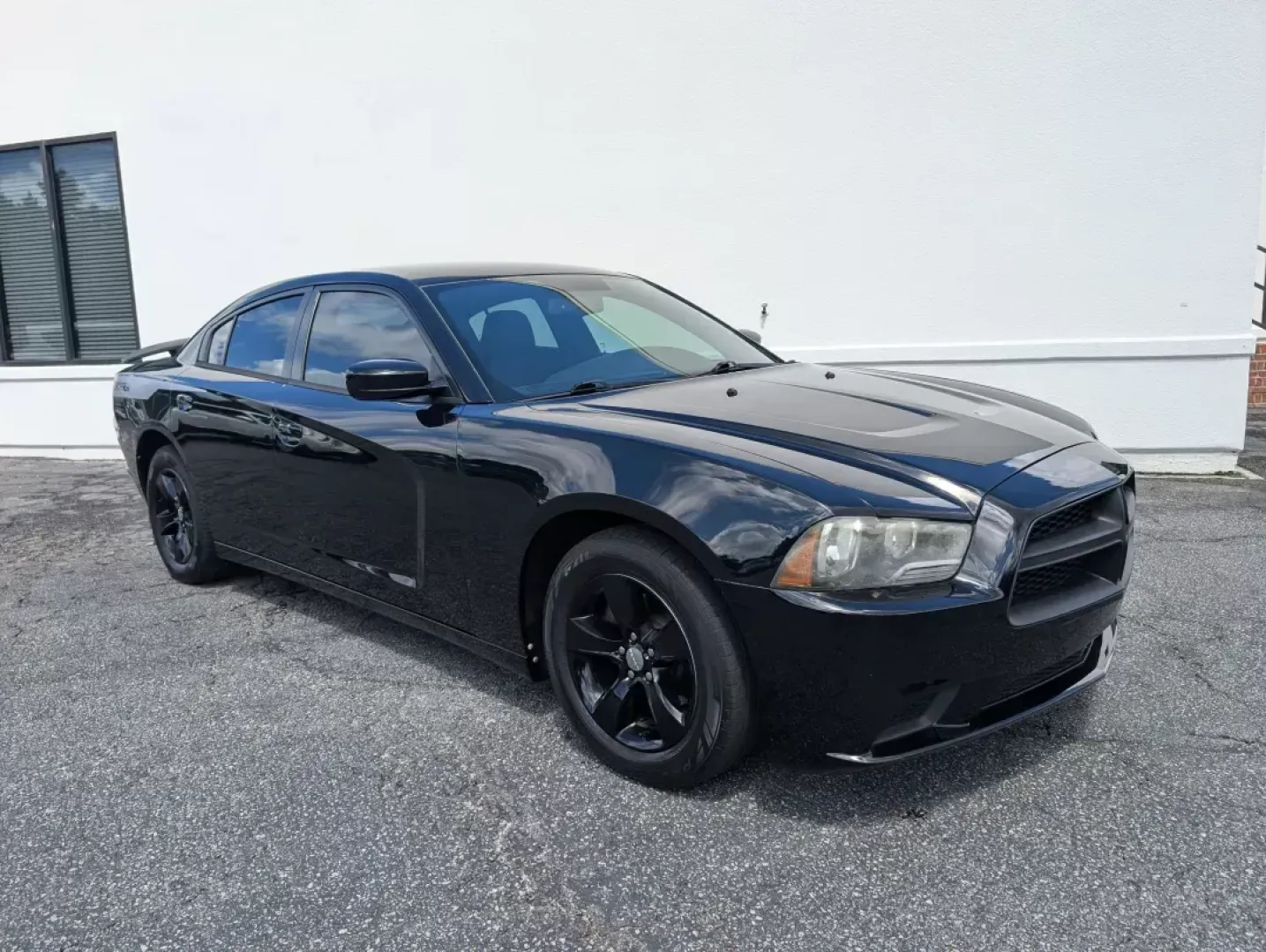2013 /Black Interior Dodge Charger SE (2C3CDXBG7DH) with an Gas/Ethanol V6 3.6L/220 engine, 8-Speed Automatic transmission, located at 3959 U.S. 80 W, Phenix City, AL, 36870, (334) 297-4885, 32.469296, -85.135185 - 2013 Dodge Charger SE - Photo#2