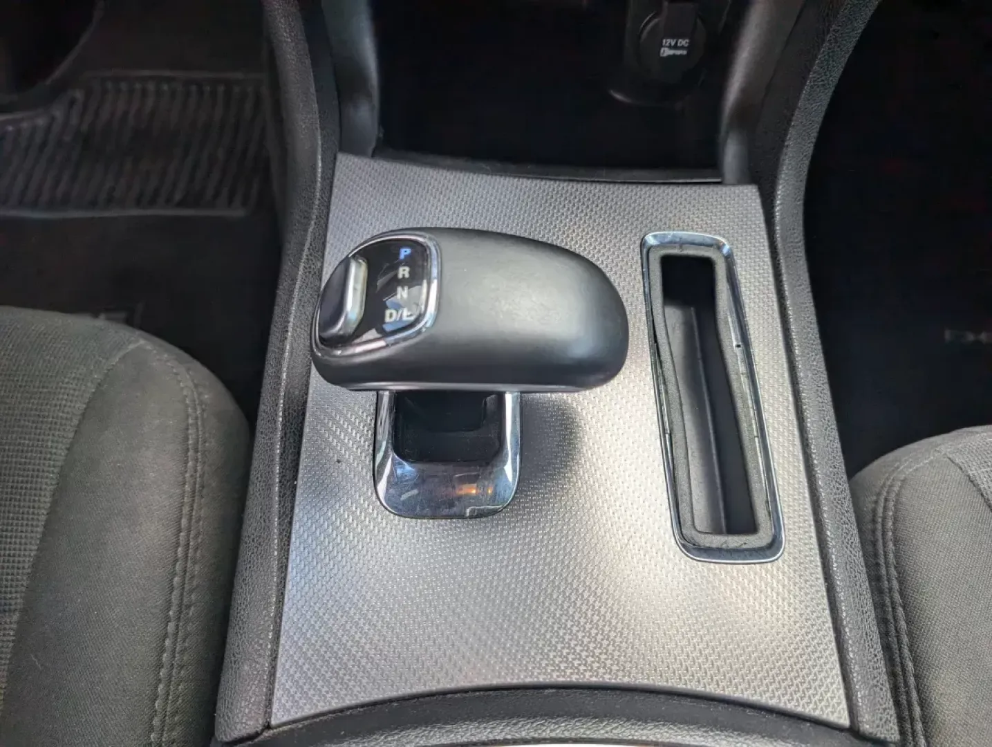 2013 /Black Interior Dodge Charger SE (2C3CDXBG7DH) with an Gas/Ethanol V6 3.6L/220 engine, 8-Speed Automatic transmission, located at 3959 U.S. 80 W, Phenix City, AL, 36870, (334) 297-4885, 32.469296, -85.135185 - 2013 Dodge Charger SE - Photo#13