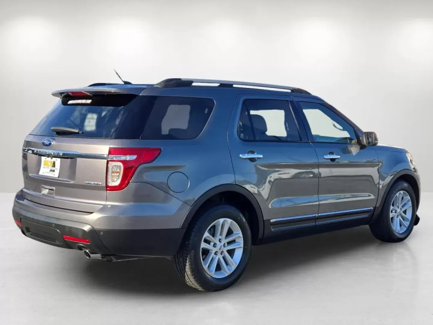 2013 Ford Explorer XLT (1FM5K7D88DG) with an Other engine, located at 3959 U.S. 80 W, Phenix City, AL, 36870, (334) 297-4885, 32.469296, -85.135185 - **Explore Life's Adventures in a 2013 Ford Explorer XLT!** <br /> <br /> Are you searching for a reliable vehicle that can keep up with your bustling lifestyle? Look no further! This 2013 Ford Explorer XLT is the perfect companion for growing families, weekend adventurers, or anyone needing a spacio - Photo#6