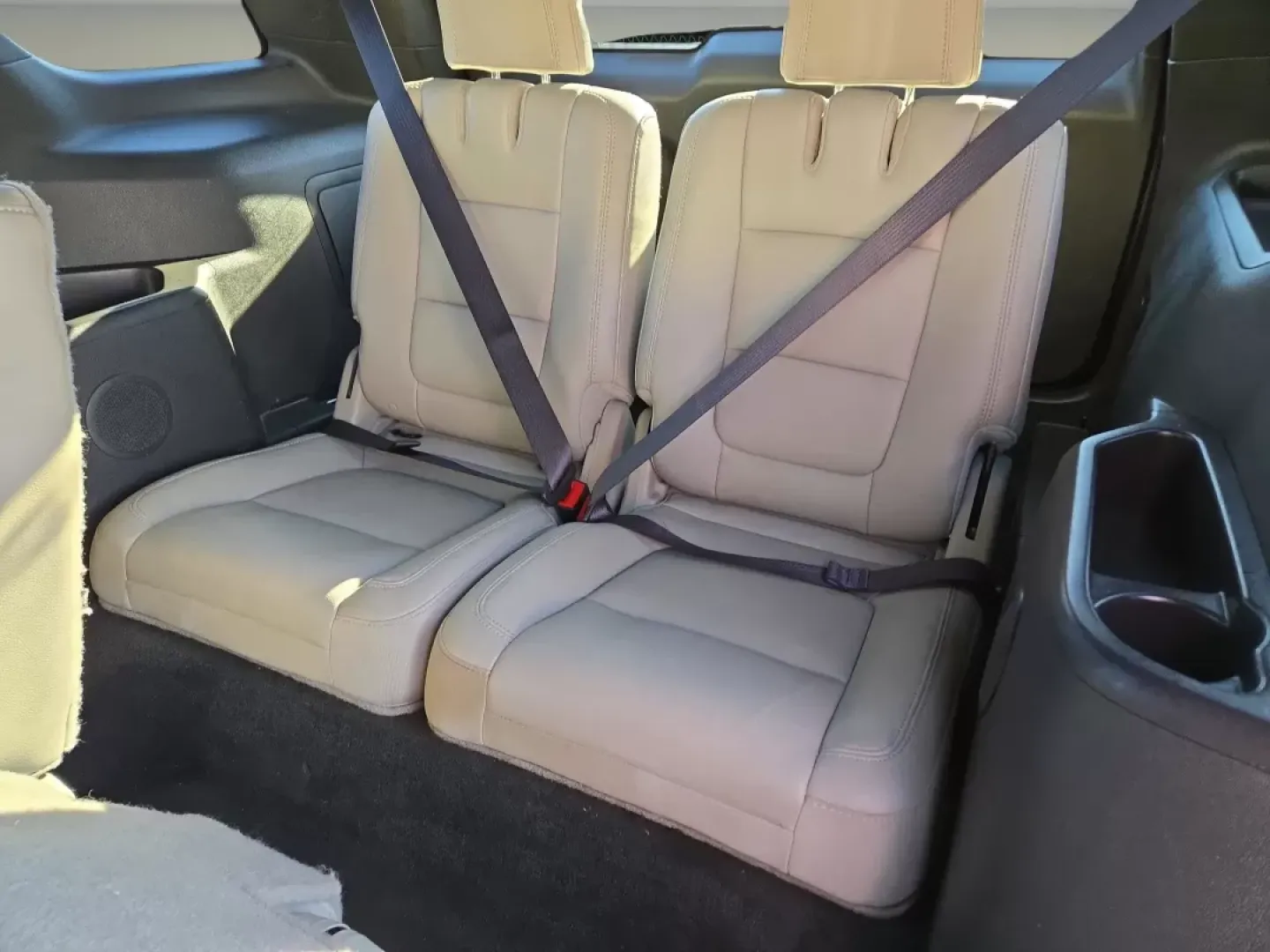 2013 Ford Explorer XLT (1FM5K7D88DG) with an Other engine, located at 3959 U.S. 80 W, Phenix City, AL, 36870, (334) 297-4885, 32.469296, -85.135185 - **Explore Life's Adventures in a 2013 Ford Explorer XLT!** <br /> <br /> Are you searching for a reliable vehicle that can keep up with your bustling lifestyle? Look no further! This 2013 Ford Explorer XLT is the perfect companion for growing families, weekend adventurers, or anyone needing a spacio - Photo#14