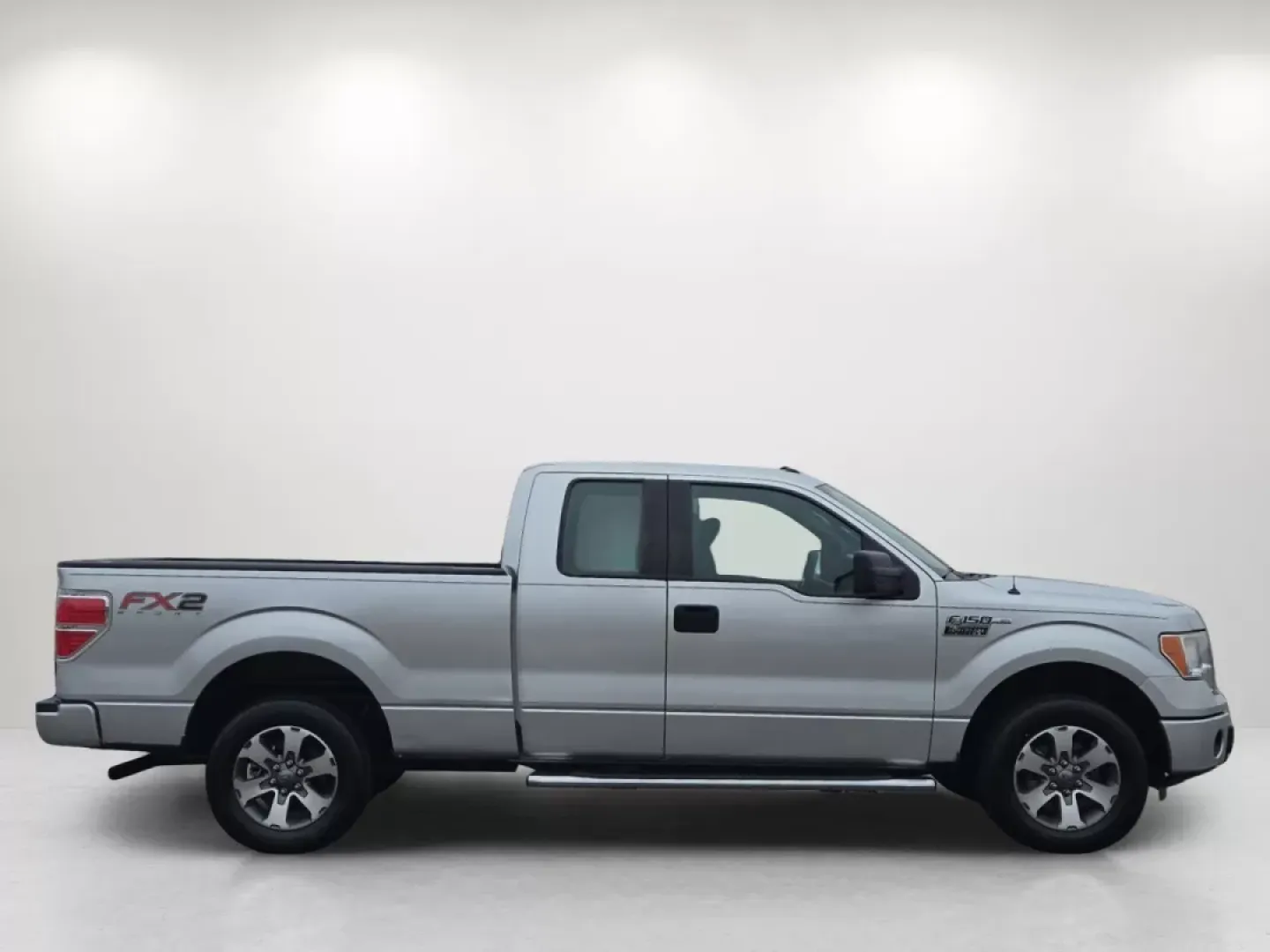 2013 Ford F-150 STX (1FTEX1CM0DF) with an Other engine, located at 5115 14th Ave., Columbus, GA, 31904, (706) 323-0345, 32.511494, -84.971046 - **Adventure Awaits with this 2013 Ford F-150 Extended Cab! Perfect for Work or Play!**<br /> <br /> Are you ready to elevate your lifestyle? Whether you're hauling gear for a weekend camping trip, transporting your growing family, or needing a reliable companion for daily commutes, the 2013 Ford F-1 - Photo#4