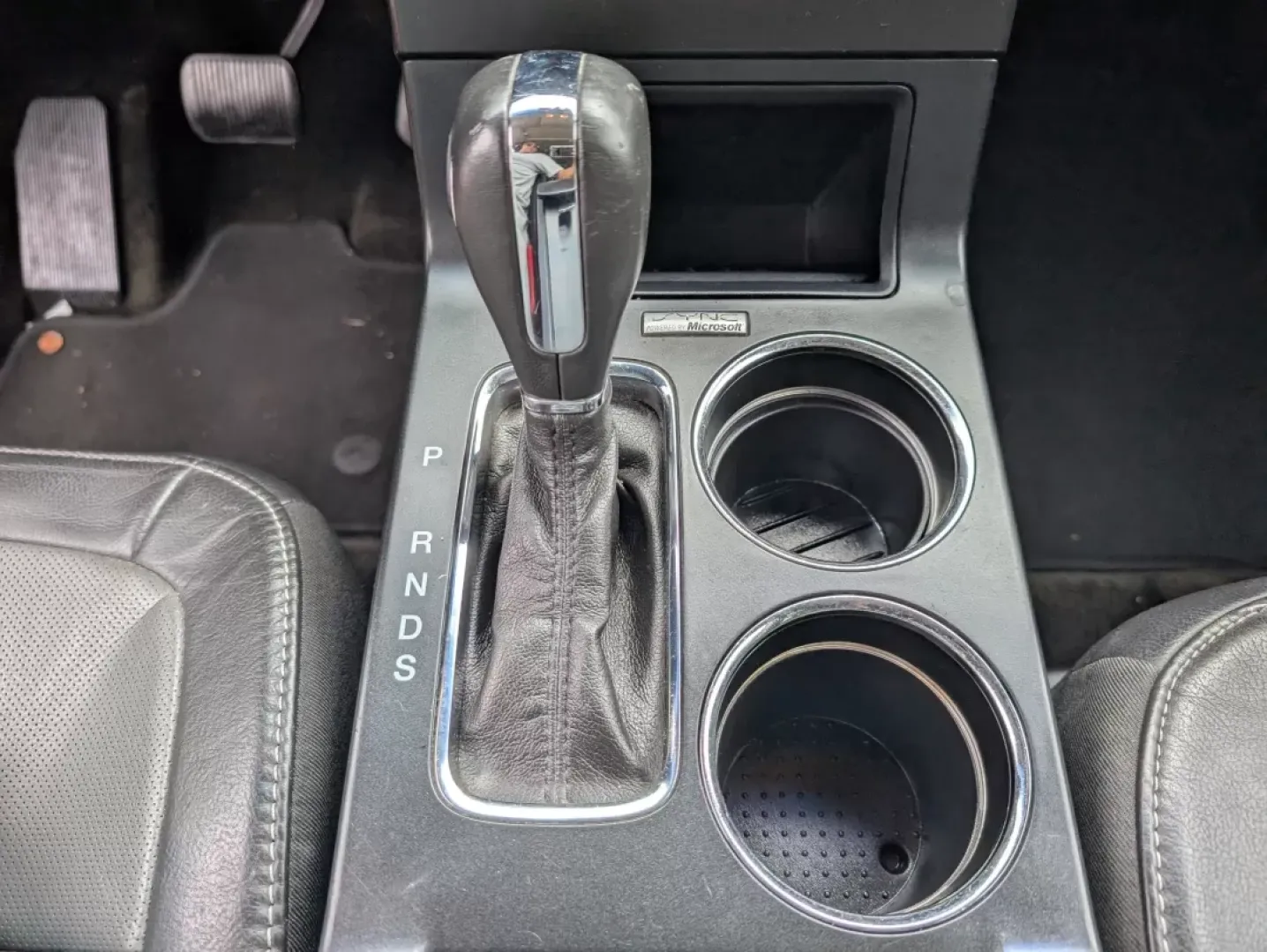 2013 Ford Flex Limited (2FMHK6D8XDB) with an Other engine, located at 1430 Gateway Drive, Opelika, AL, 36801, (334) 239-0944, 32.637871, -85.409790 - Embark on unforgettable journeys with the 2013 Ford Flex Limited, now available at Gils Auto in Prattville, AL. This versatile crossover is not just a vehicle; it's the perfect companion for growing families, weekend adventurers, and anyone seeking a reliable ride for long commutes. With its spaciou - Photo#6