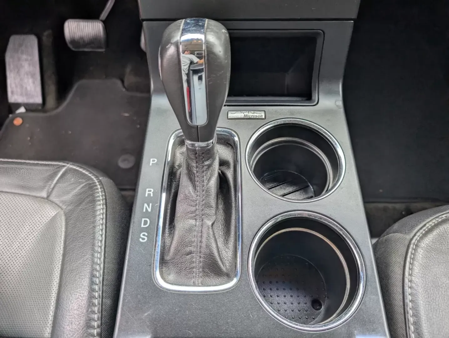 2013 Ford Flex Limited (2FMHK6D8XDB) with an Other engine, located at 1430 Gateway Drive, Opelika, AL, 36801, (334) 239-0944, 32.637871, -85.409790 - Embark on unforgettable journeys with the 2013 Ford Flex Limited, now available at Gils Auto in Prattville, AL. This versatile crossover is not just a vehicle; it's the perfect companion for growing families, weekend adventurers, and anyone seeking a reliable ride for long commutes. With its spaciou - Photo#31