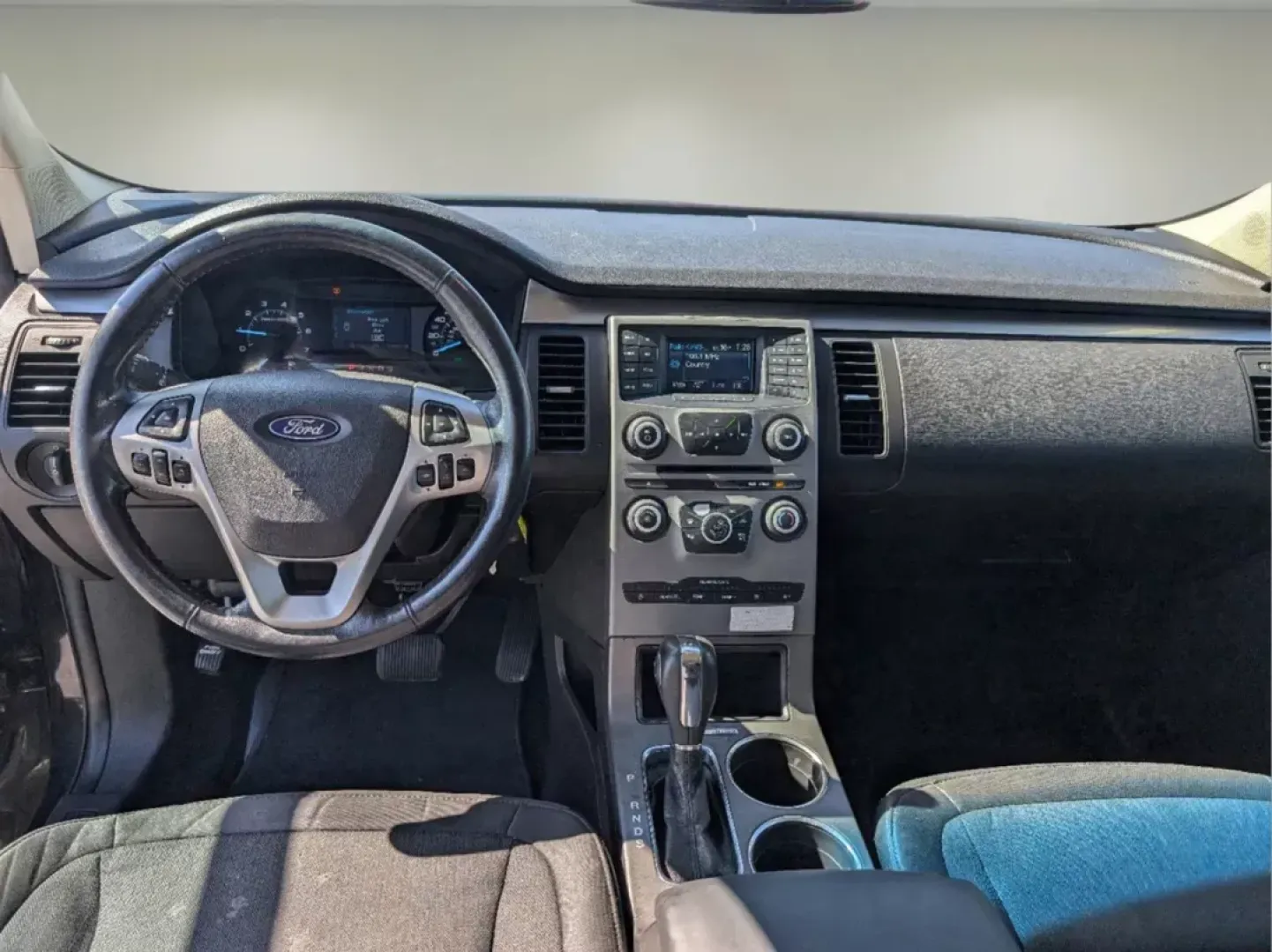 2013 Ford Flex SE (2FMGK5B80DB) with an Gas V6 3.5L/213 engine, 6-Speed Automatic transmission, located at 1430 Gateway Drive, Opelika, AL, 36801, (334) 239-0944, 32.637871, -85.409790 - **Discover the Perfect Family Crossover at Gils Auto - Opelika!**<br /> <br /> Are you ready to elevate your family adventures and weekend getaways? The 2013 Ford Flex SE is the crossover that seamlessly merges style, comfort, and functionality. This spacious vehicle is perfect for growing families - Photo#11